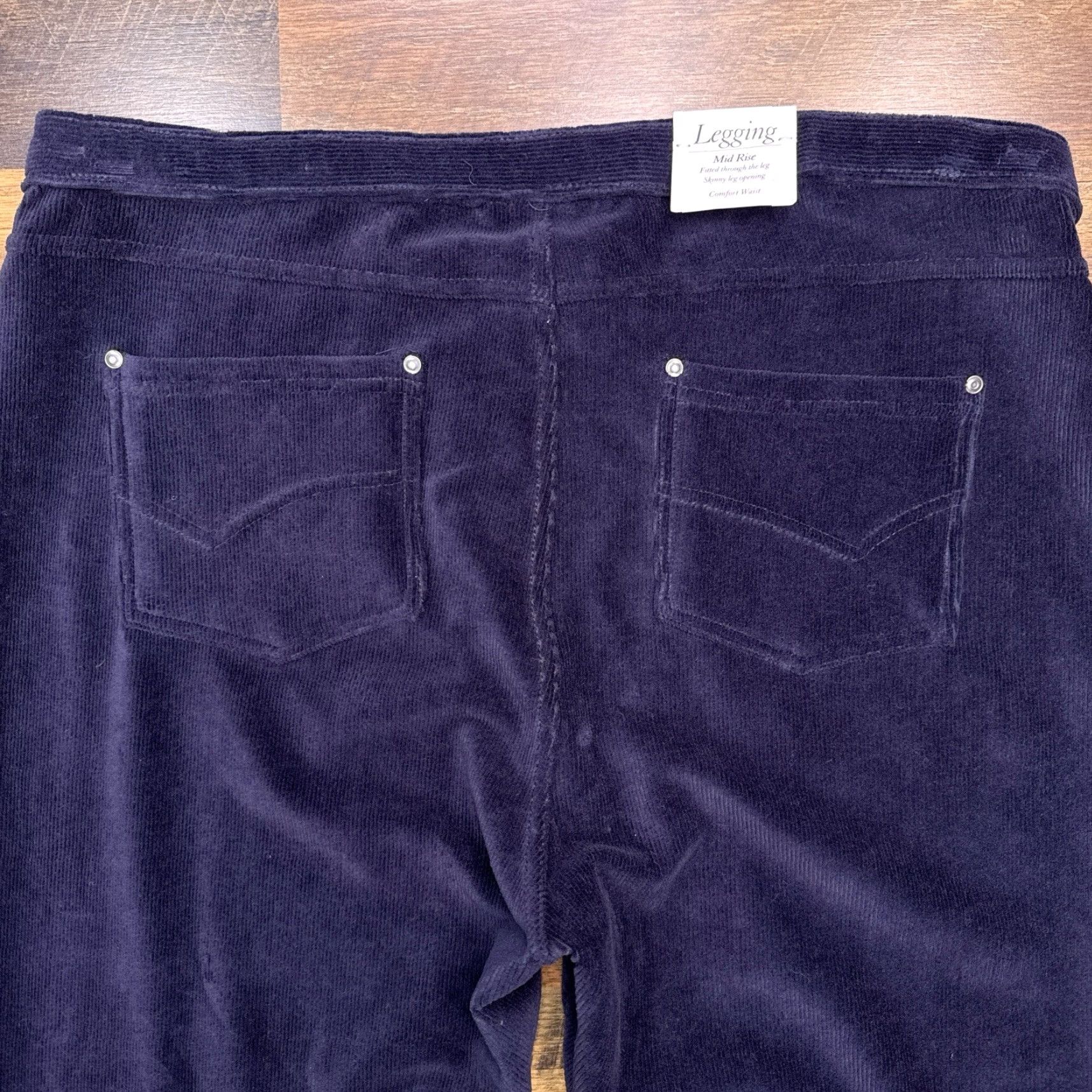 Croft & Barrow Croft Barrow Corduroy Legging Womens XL Navy Stretch Comfort Waist New Size 40" / US 18 - 6 Thumbnail