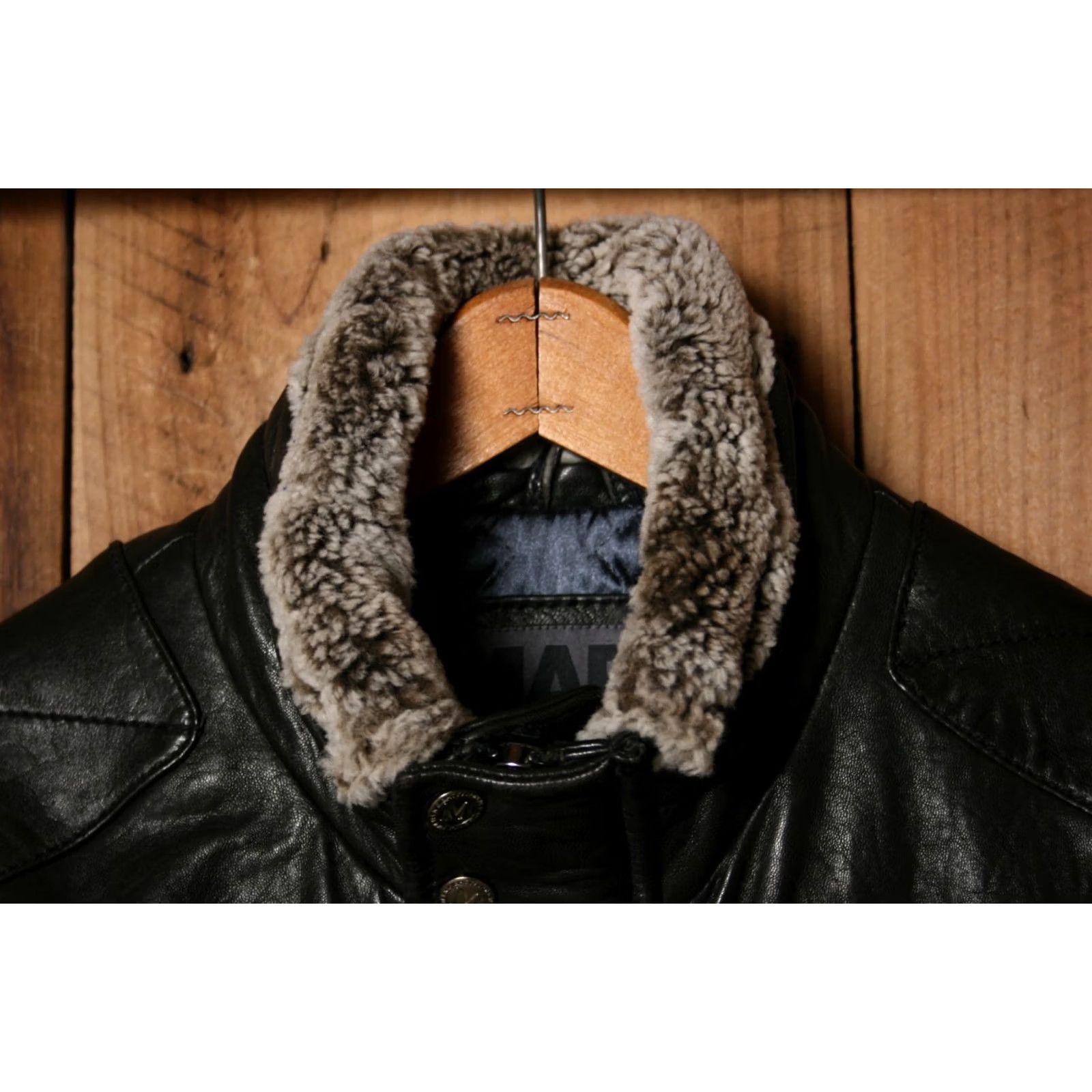 Andrew Marc ANDREW MARC Leather Jacket Mens S Black Insulated Lined Removable Shearling Collar Biker Zip Snap Winter Fall Size US S / EU 44-46 / 1 - 2 Thumbnail