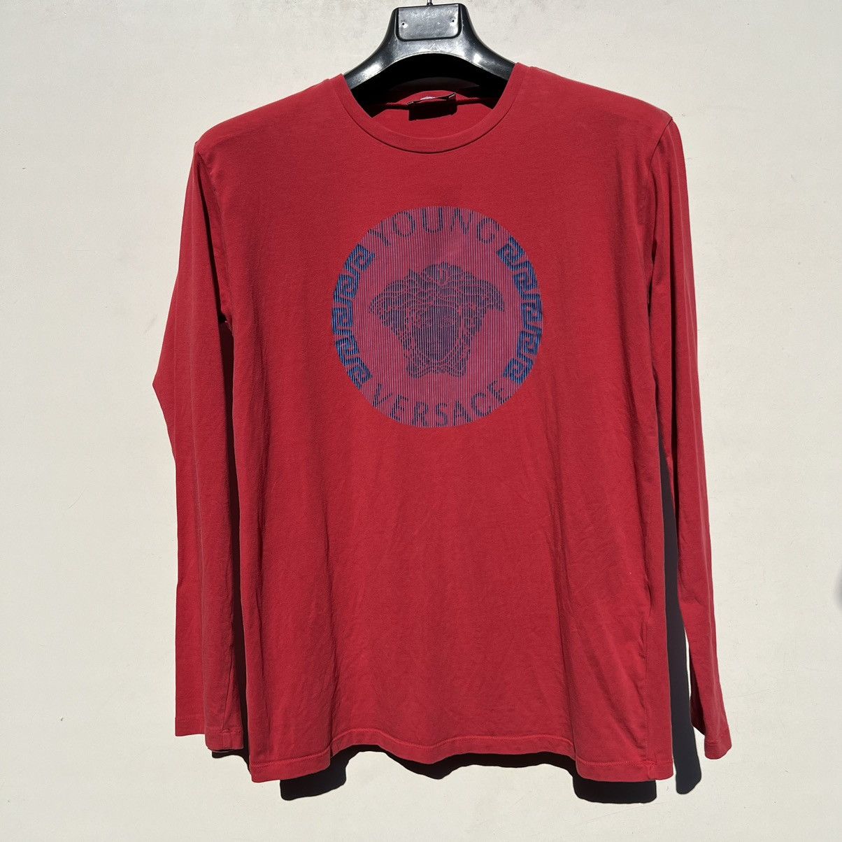 Versace Versace big logo long sleeve Size US S / EU 44-46 / 1 - 1 Thumbnail