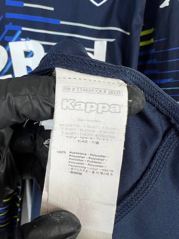 Kappa LEEDS UNITED 2018 2019 AWAY SHIRT KAPPA 32RED CLIPPER XXL Size US XXL / EU 58 / 5 - 5 Thumbnail