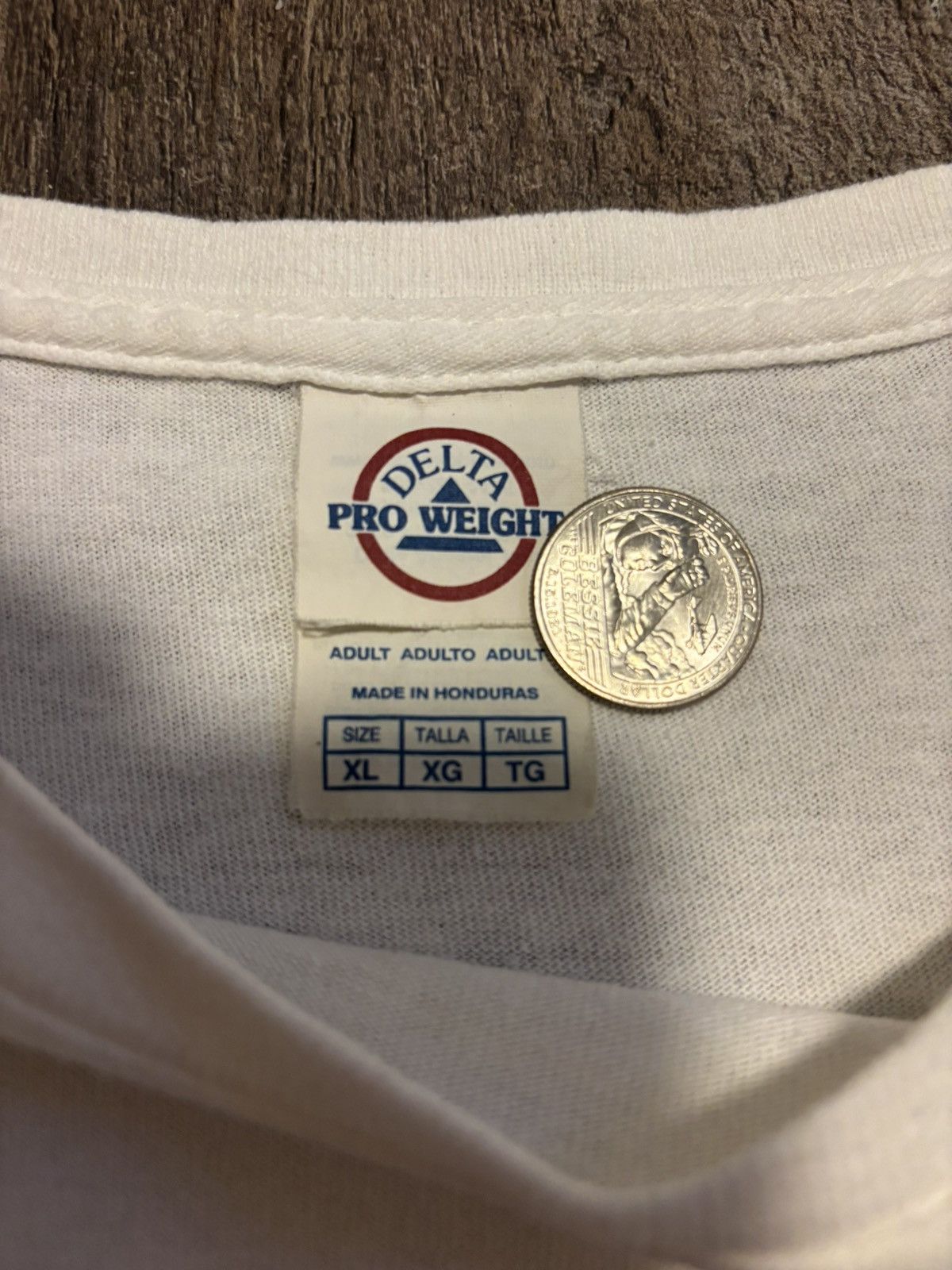 NCAA 2014 Uconn Huskies NCAA Basketball National Champions Tee Size US XL / EU 56 / 4 - 2 Thumbnail