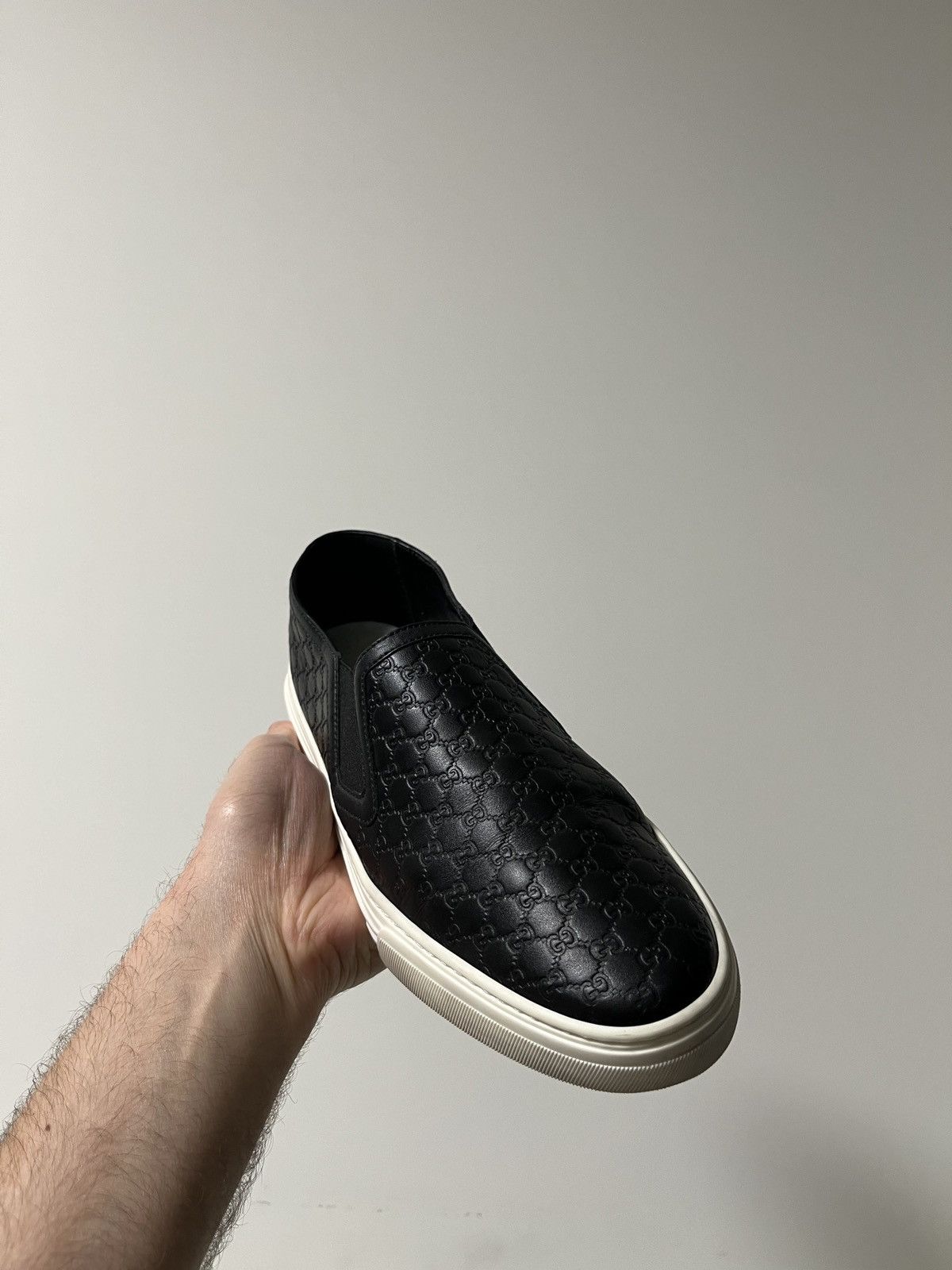 Gucci Gucci Microguccissima Monogram Leather Slip On Size US 7 / IT 37 - 18 Thumbnail