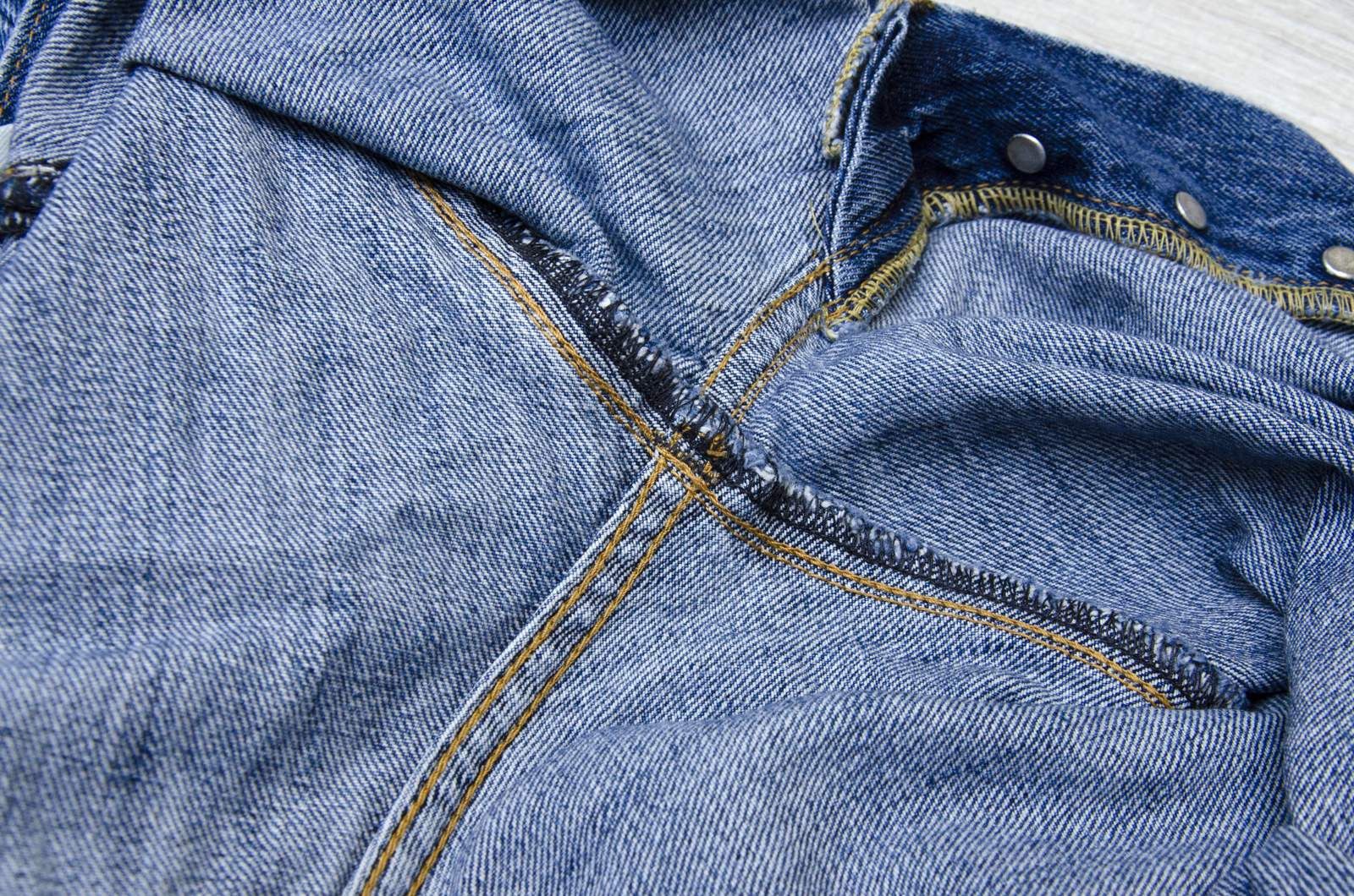 Levi's Levis 501 Original Vintage Jeans. Size W34 L36 Size US 42 / EU 58 - 9 Thumbnail