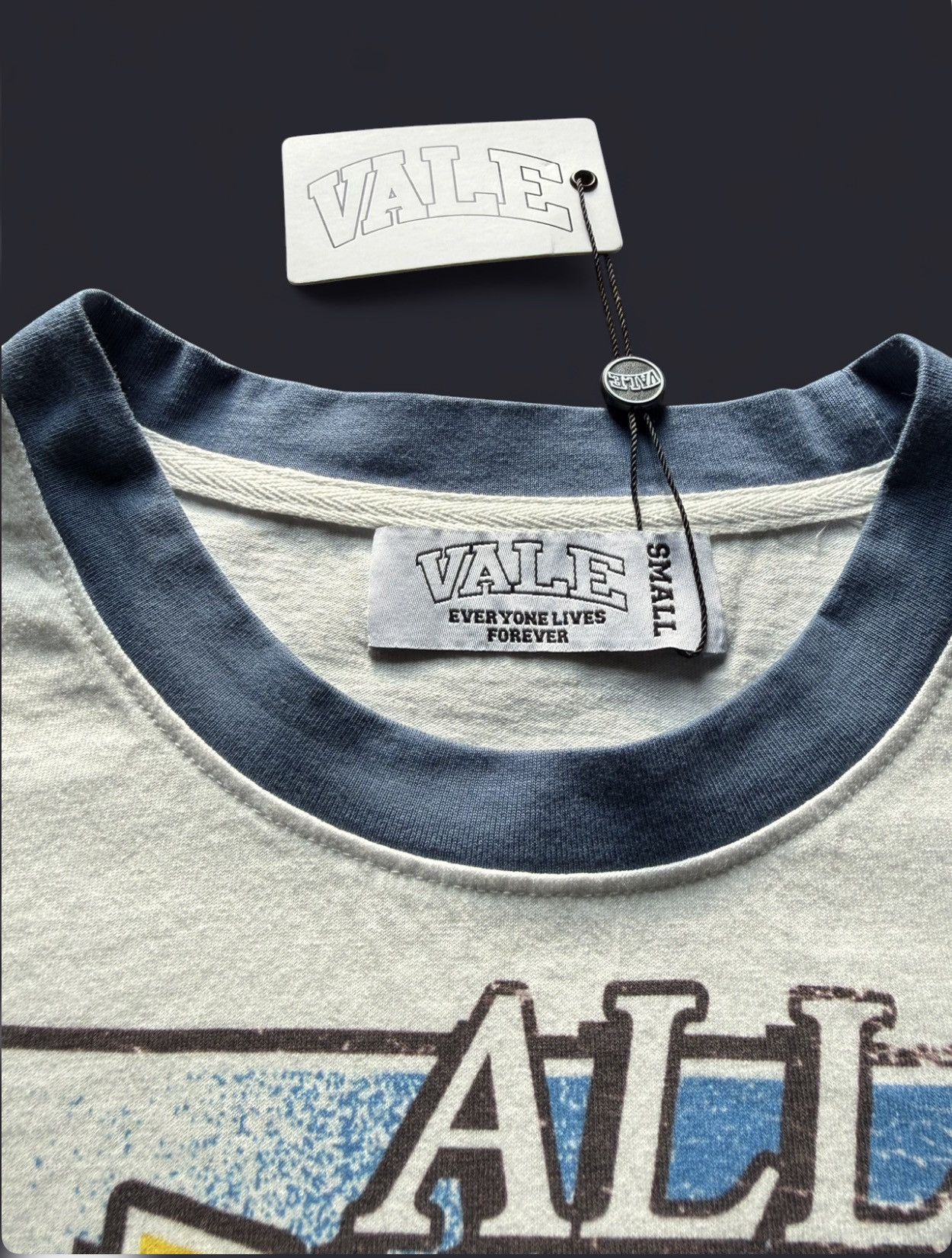 Vale VALE “SPORTS DIVISION SOCCER” TEE Size US S / EU 44-46 / 1 - 3 Thumbnail