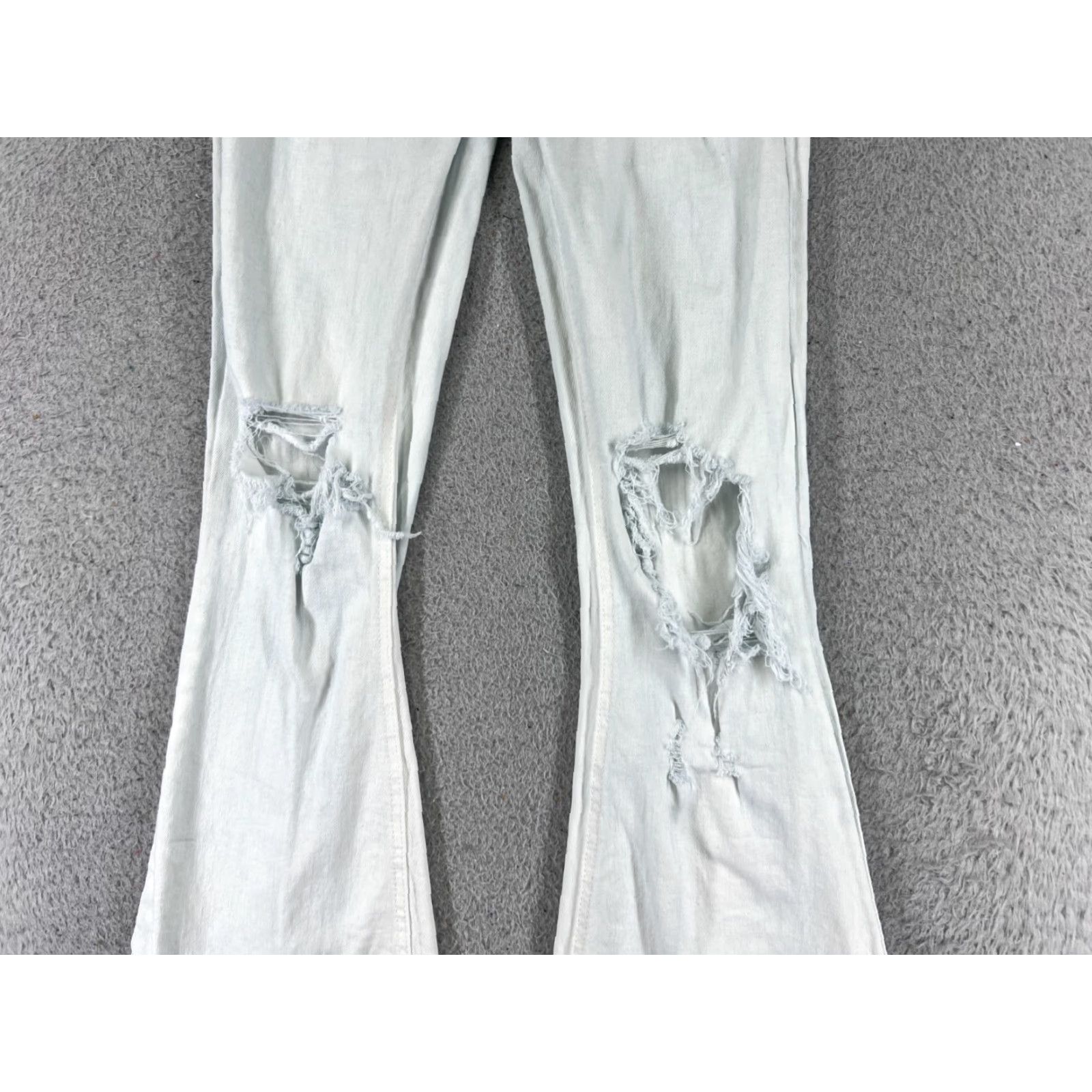 Forever 21 Forever 21 Jeans Womens 24 Blue Denim Flared Distressed Raw Hem 22x30 Pants Regular Jeans Womens Blue 90s Western Fashion Size 42" / US 20 - 3 Thumbnail