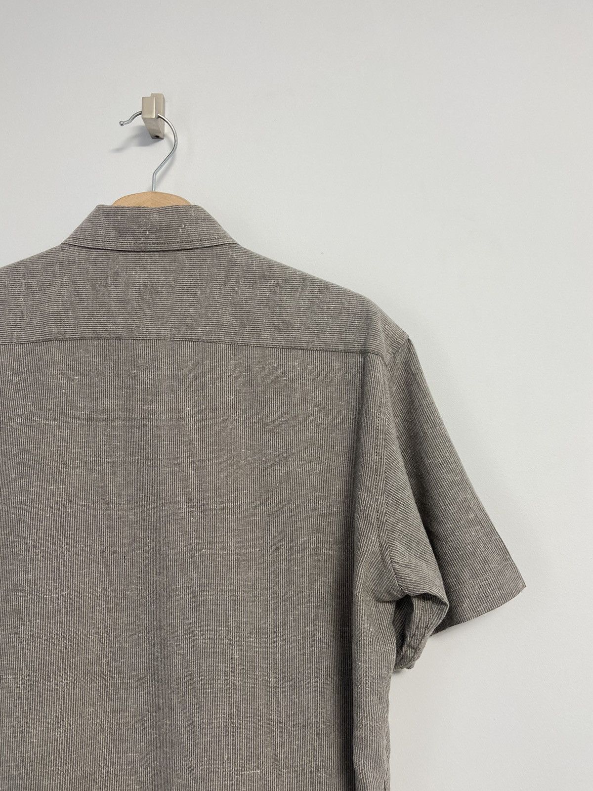 Burberry Burberry Vintage Shirt Button Up Size US M / EU 48-50 / 2 - 15 Thumbnail