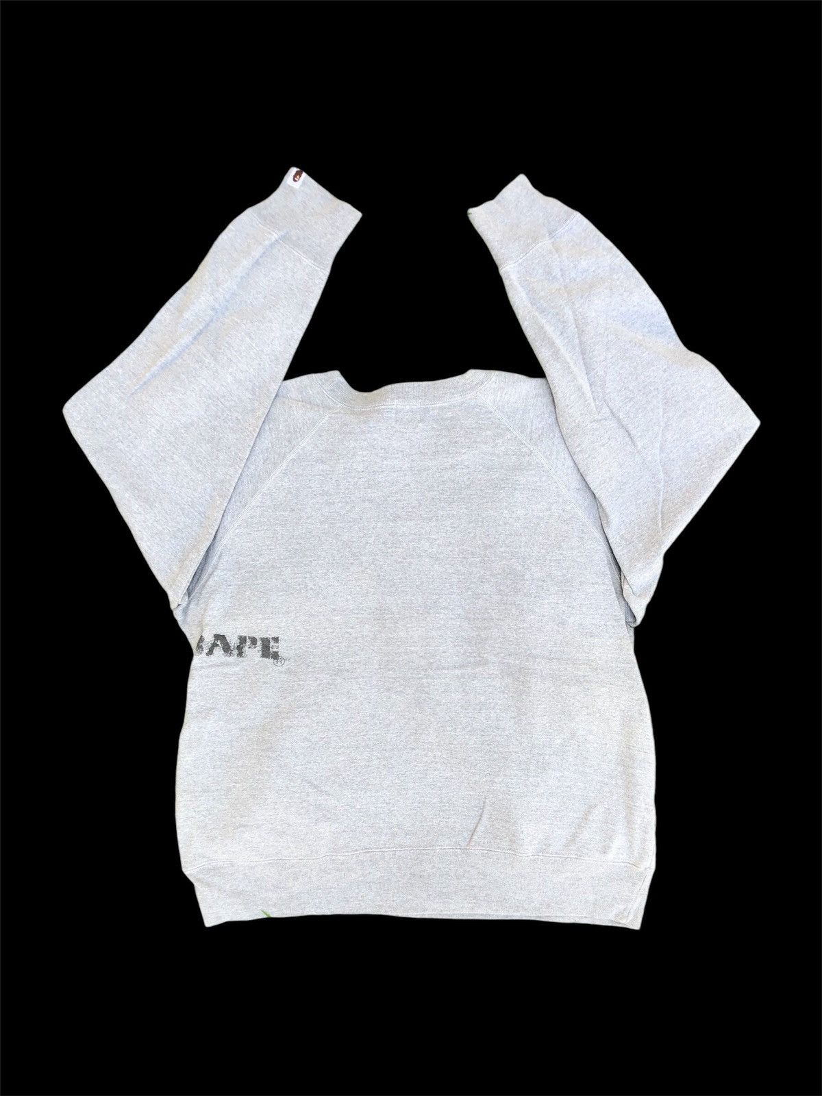 Bape × Vintage Bathing Ape Crewneck Size US L / EU 52-54 / 3 - 2 Thumbnail