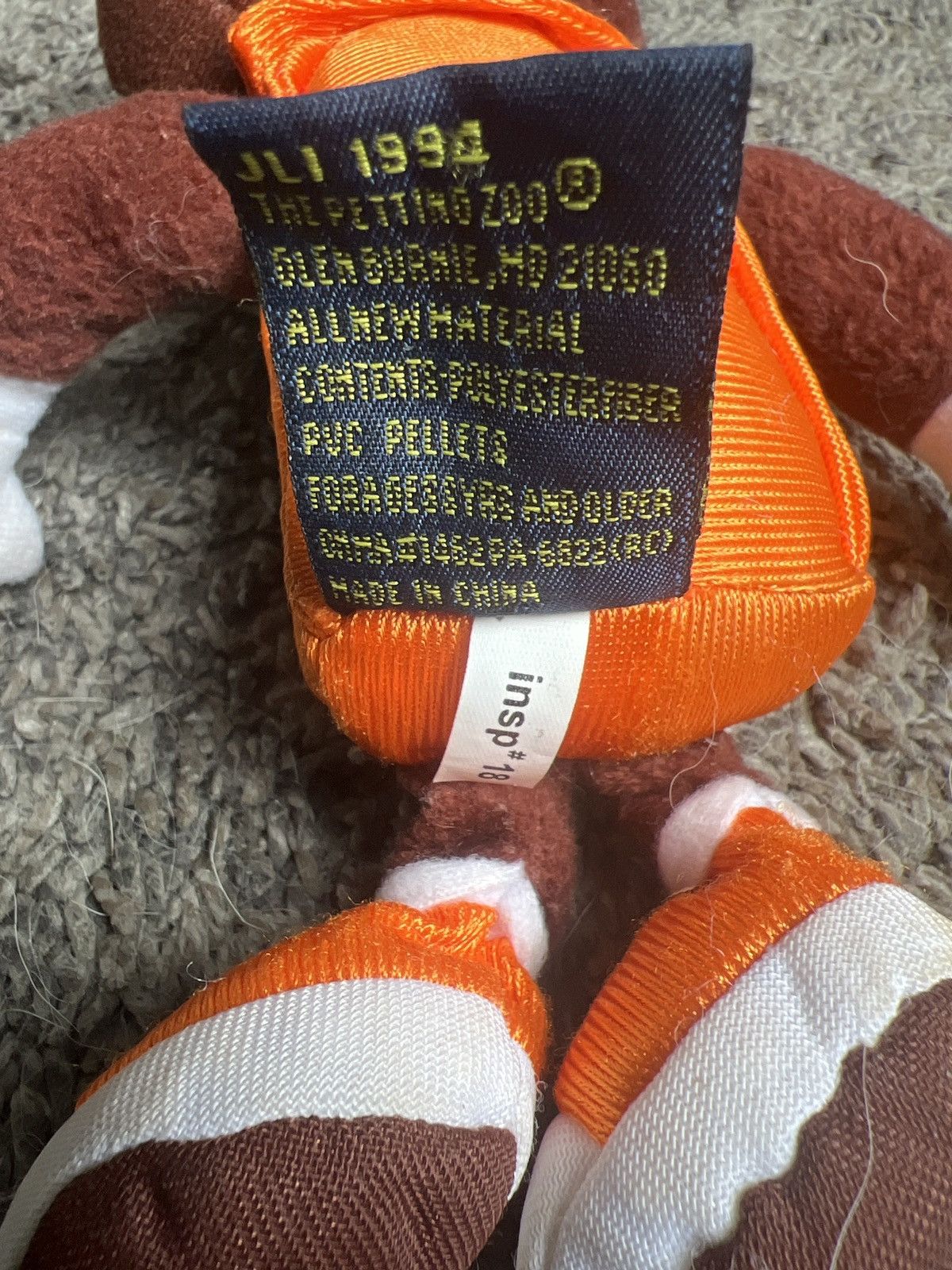 Vintage 1994 The Petting Zoo Reese’s Peanut Butter Cups Plush Toy Size ONE SIZE - 4 Thumbnail