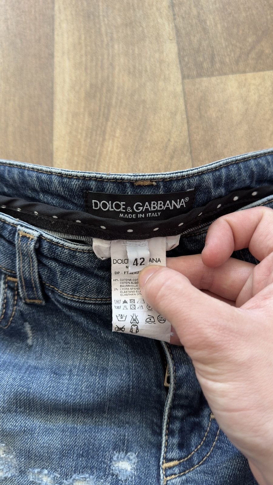 Dolce & Gabbana Dolce & Gabbana Y2K Archive Distressed Wash Denim Jeans Size 28" / US 6 / IT 42 - 7 Thumbnail