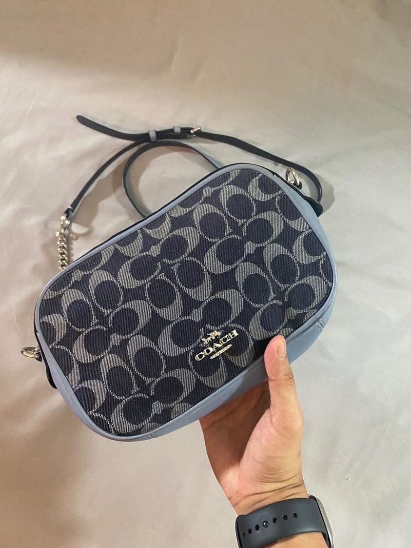 Coach Coach monogram slingbag Size 36 - 2 Thumbnail