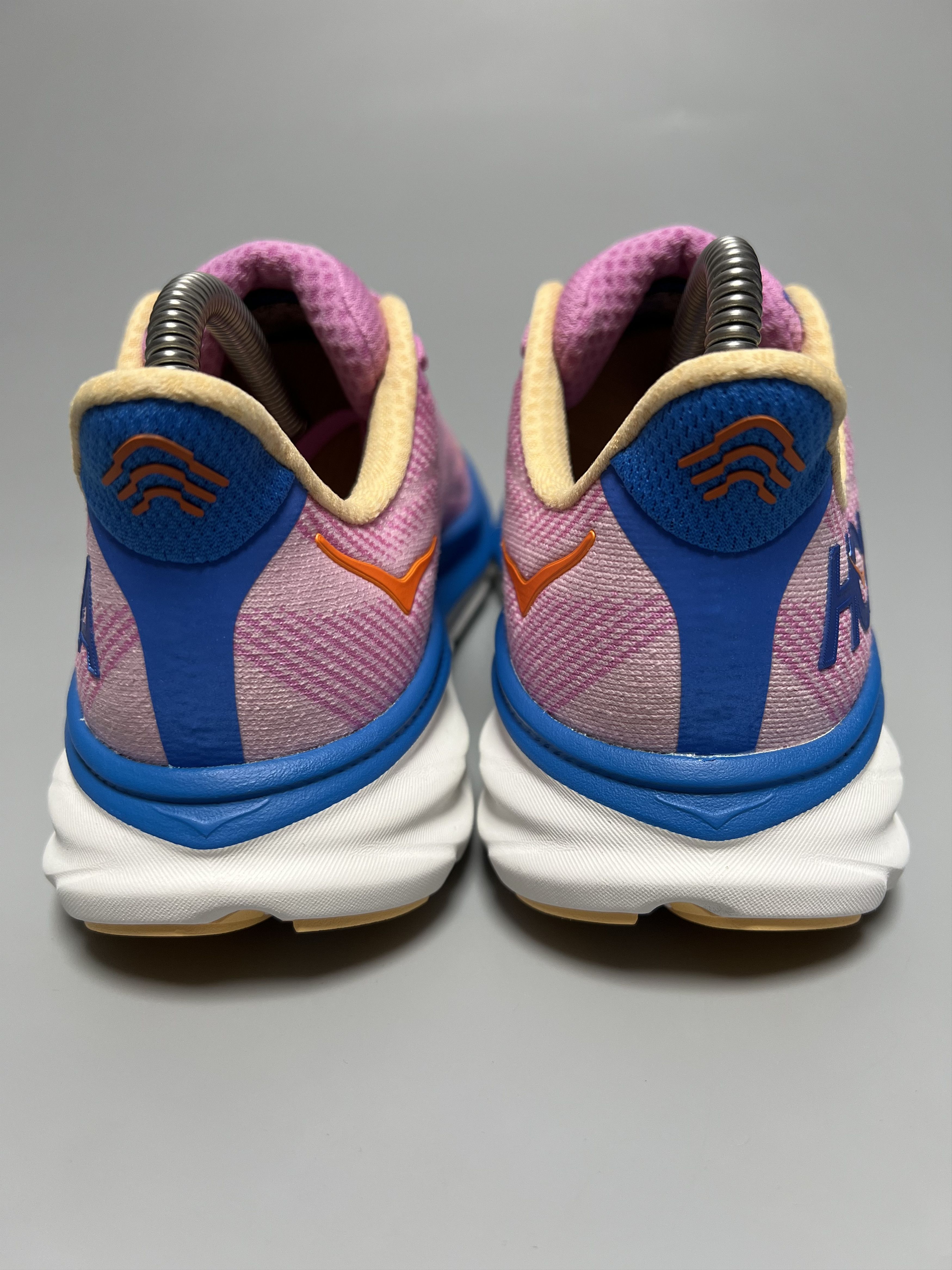 Hoka 6.5B Hoka One One Clifton 9 Running Shoes Walking Gym Size US 6.5 / IT 36.5 - 3 Thumbnail