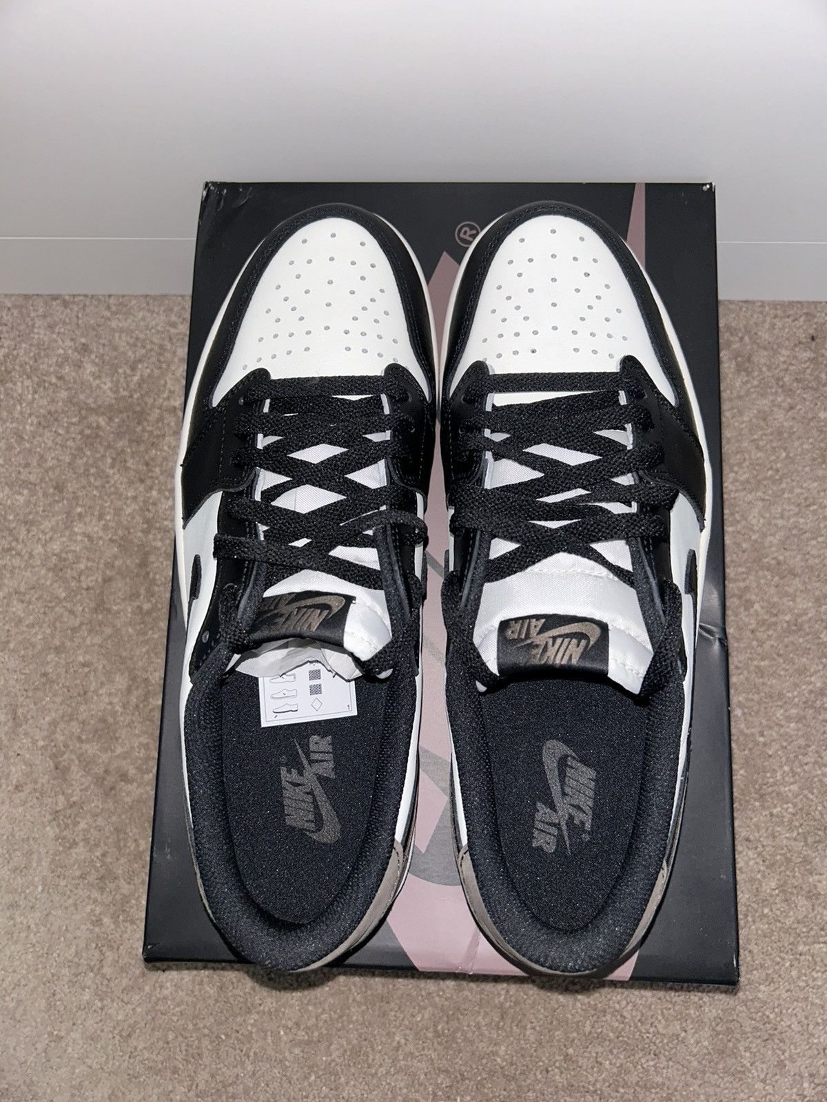 Jordan Brand × Nike Air Jordan 1 Retro Low OG “Mochas” Size US 11 / EU 44 - 7 Thumbnail