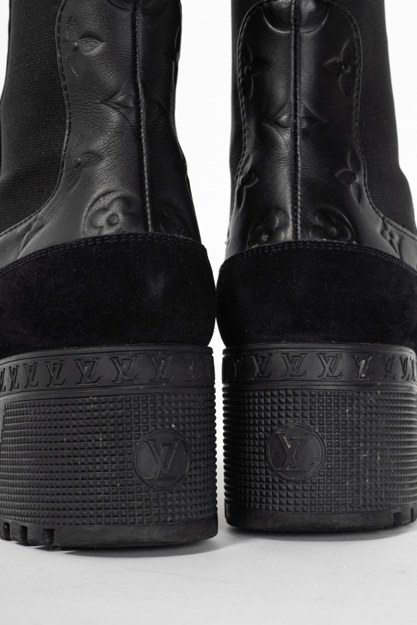 Louis Vuitton Louis Vuitton Laureate Suede/Monogram-Leather Platform Boot Size US 7 / IT 37 - 10 Thumbnail