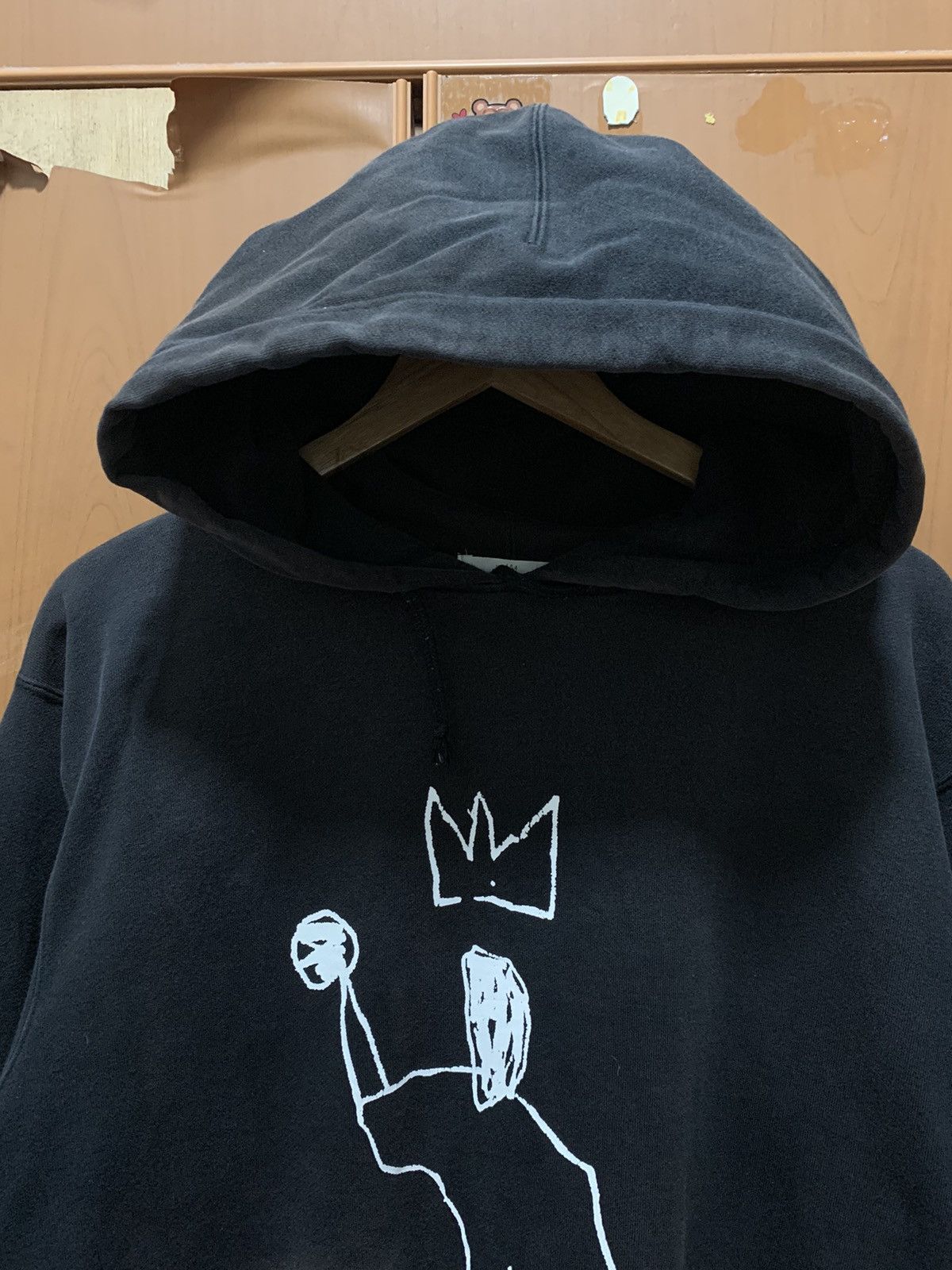 Jean-Michel Basquiat Jean Michel Basquait X Uniqlo Faded Hoodie Size US XXL / EU 58 / 5 - 2 Thumbnail