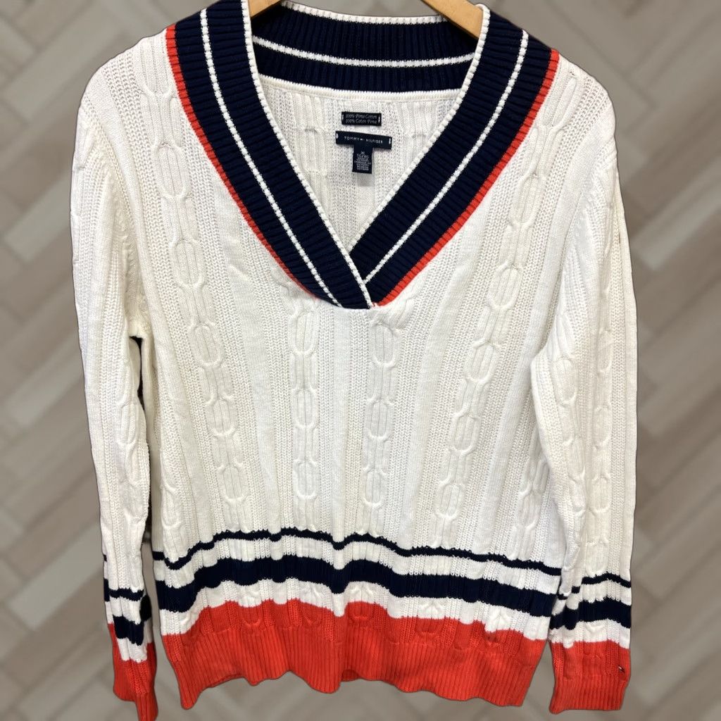 Tommy Hilfiger VINTAGE Tommy Hilfiger Cable Knit V-Neck Tennis Sweater Womens XL Blue Pullover Knit Shirt Unknown Size XL / US 12-14 / IT 48-50 - 1 Thumbnail