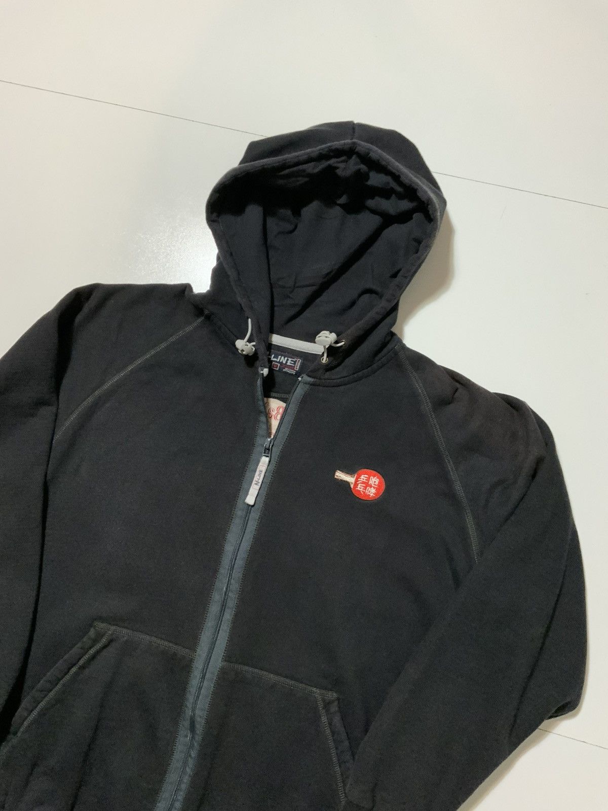 Lee N-Line By Lee Balls Of Fury Ping Pong Film Cast Crew Hoodie Size US M / EU 48-50 / 2 - 4 Thumbnail