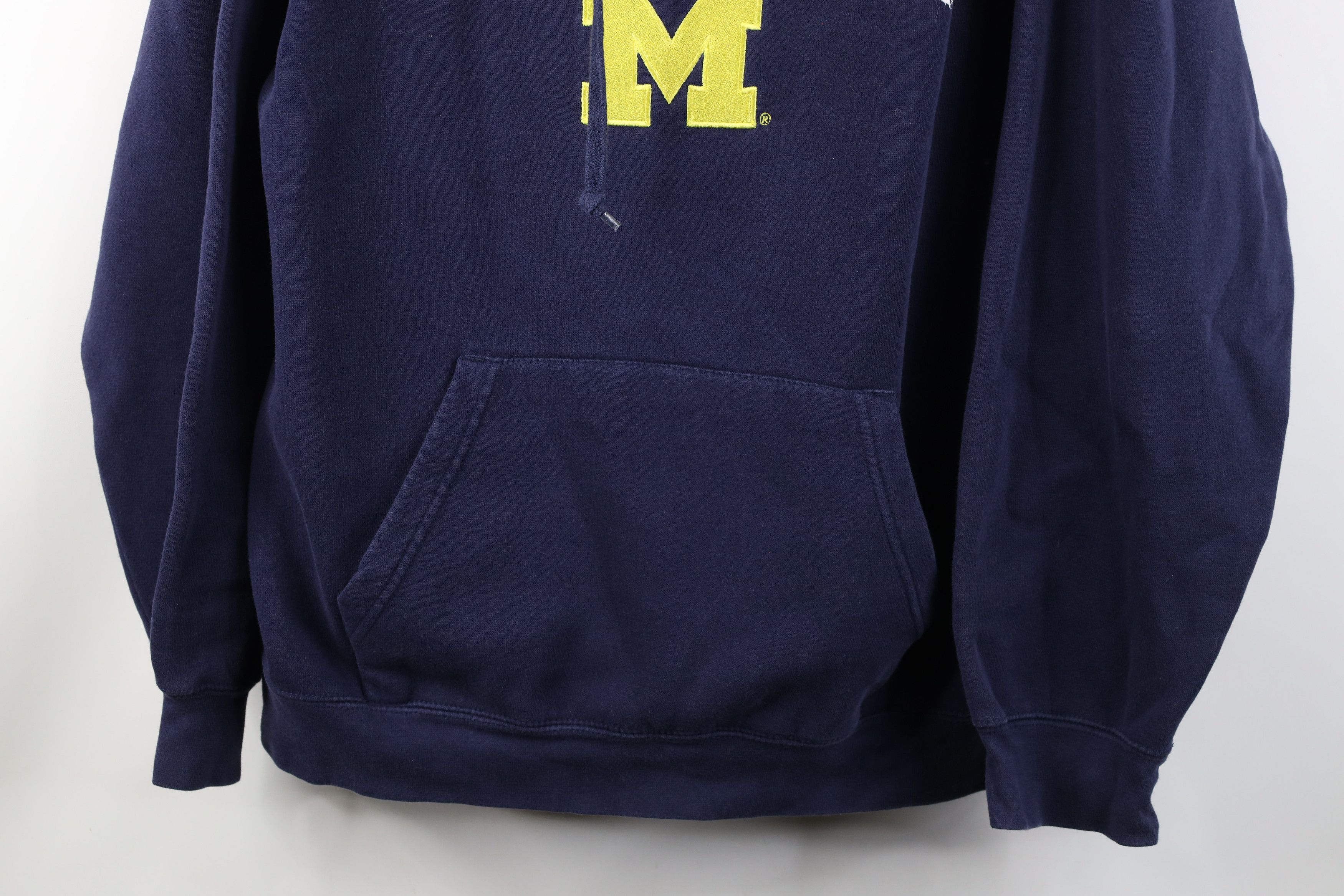 Vintage Vintage 90s Spell University of Michigan Hoodie Sweatshirt Size US L / EU 52-54 / 3 - 3 Thumbnail