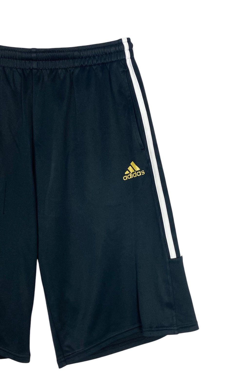 Adidas Adidas for Boys Tracksuit 3 line Short Pants Small Logo Size US 28 / EU 44 - 2 Thumbnail