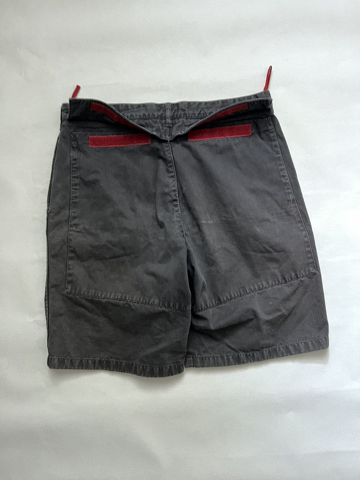 Prada Vintage Prada Shorts Luxury Brand Size US 32 / EU 48 - 3 Thumbnail