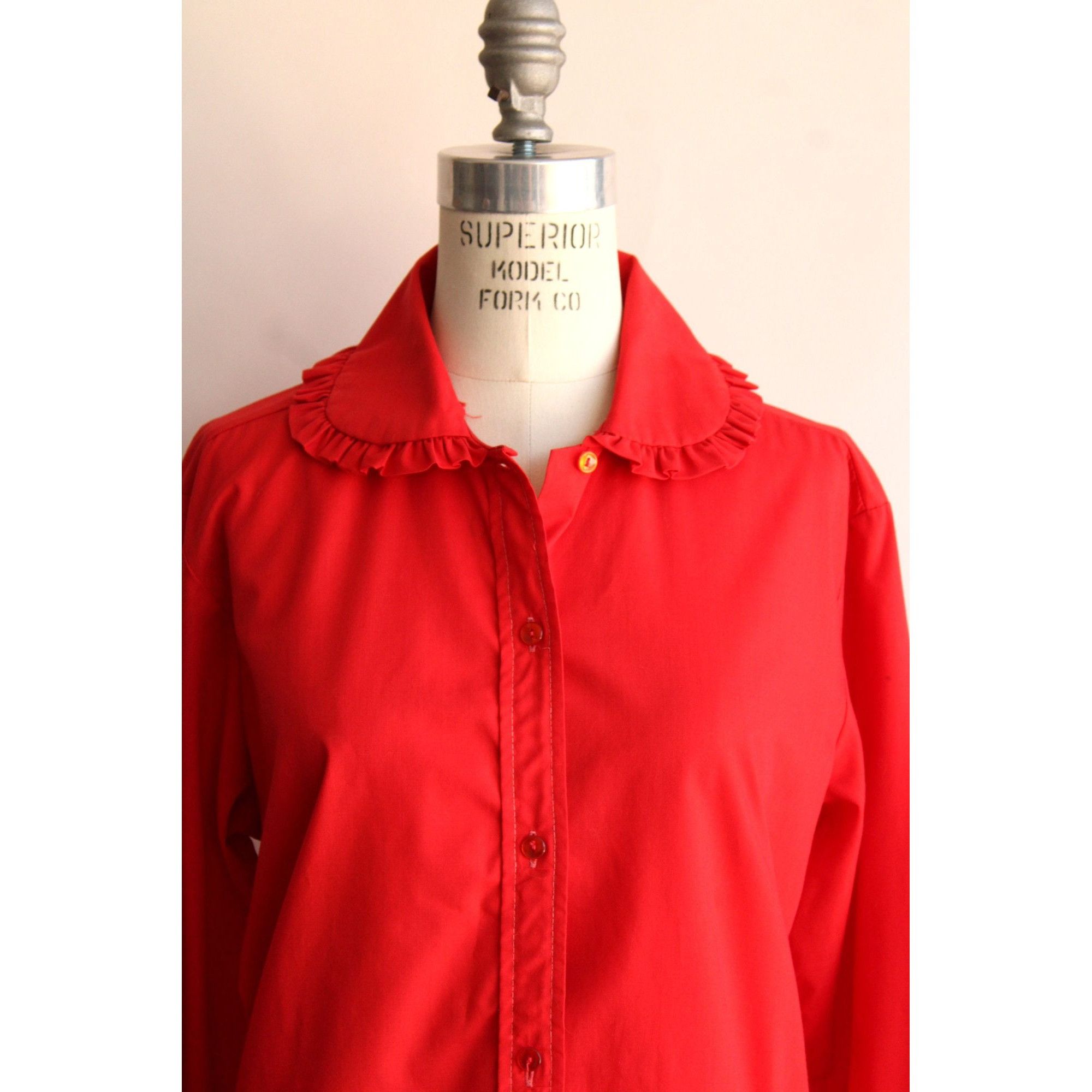 Vintage Vintage 1970s Blouse, Lady Marlboro Red Button Up Shirt with Size L / US 10 / IT 46 - 4 Thumbnail