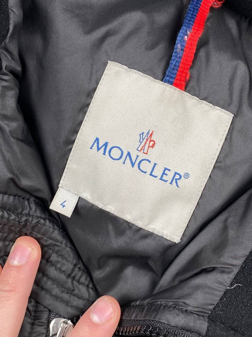 Moncler Vintage Moncler Maya Puffer Jacket Men Size 4 Black Size US XL / EU 56 / 4 - 9 Thumbnail