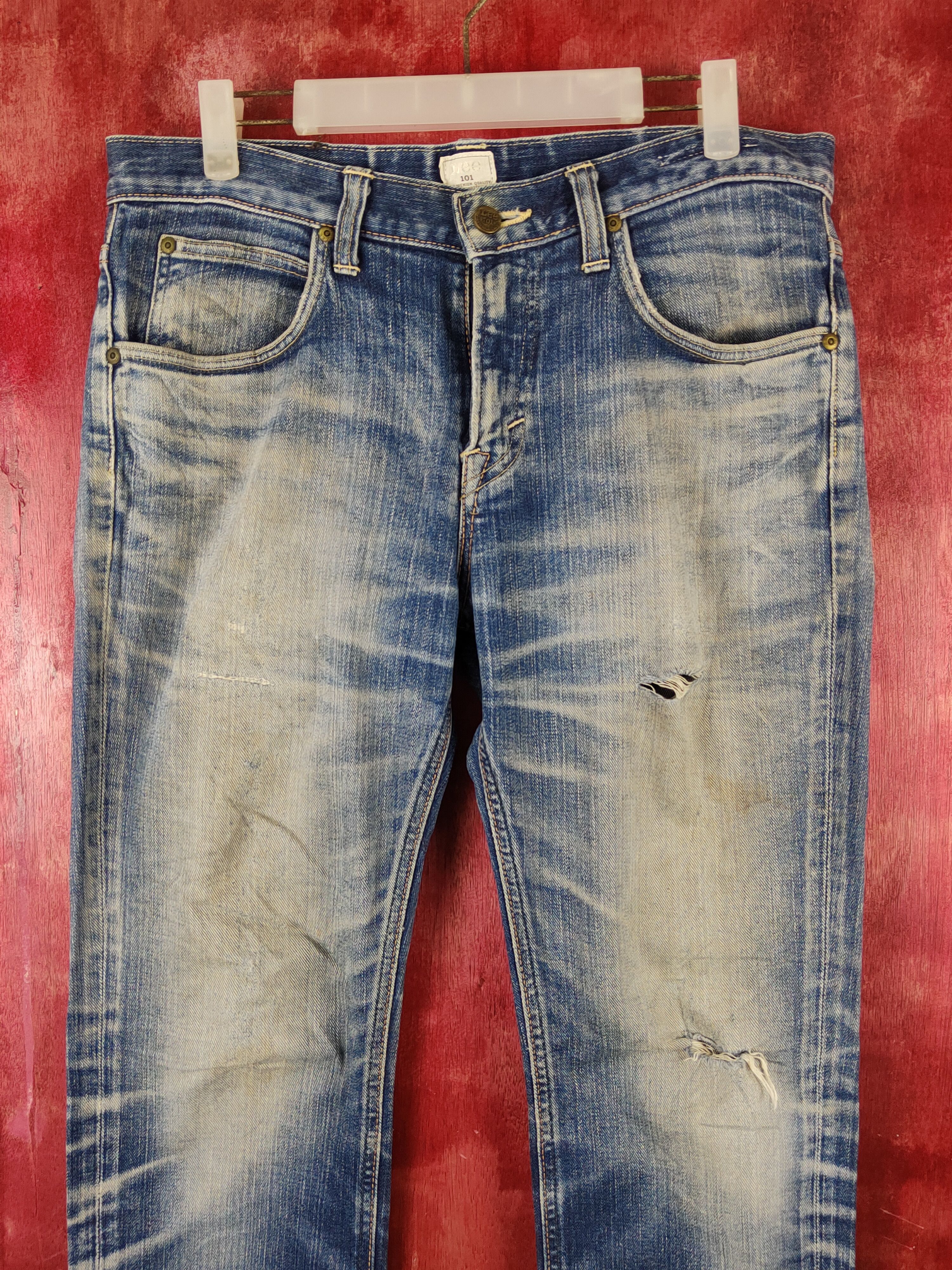 Japanese Brand Lee Blue Faded Distressed Ripped Jeans #S2242 Size US 32 / EU 48 - 2 Thumbnail