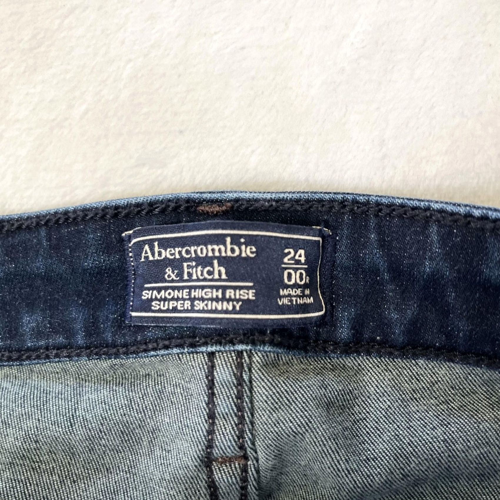Abercrombie & Fitch Abercrombie & Fitch Simone High Rise Super Skinny Jeans Womens 00 Blue Denim Long Description? Size 24" / US 00 / IT 34 - 4 Thumbnail