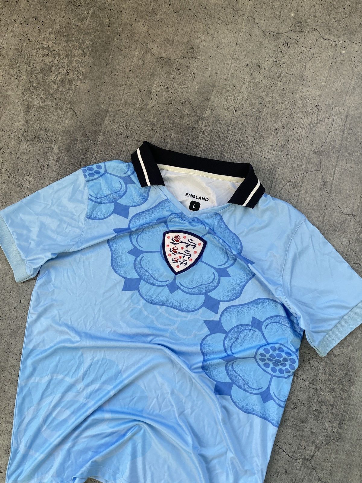 Vintage soft blue jersey England Size US L / EU 52-54 / 3 - 2 Thumbnail