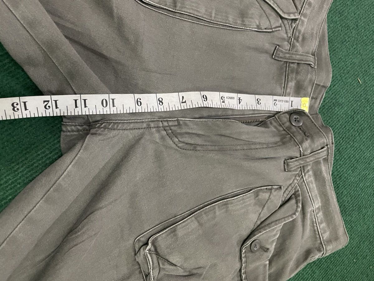 Japanese Brand × Uniqlo Uniqlo Army Six Pockets Bondage Pants Size US 32 / EU 48 - 10 Thumbnail
