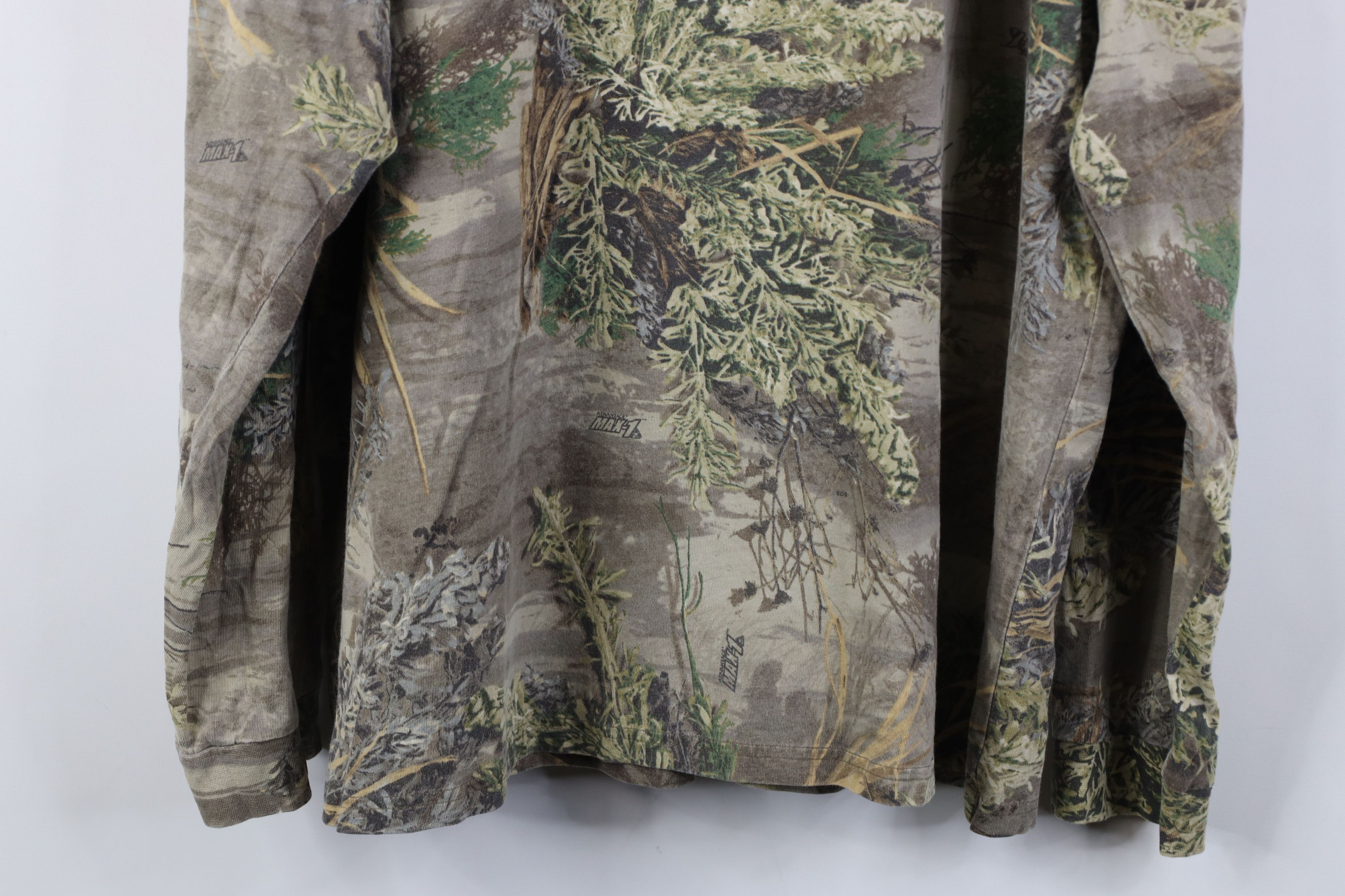 Vintage Vintage Y2K Streetwear Camouflage Long Sleeve Pocket T-Shirt Size US XXL / EU 58 / 5 - 10 Thumbnail