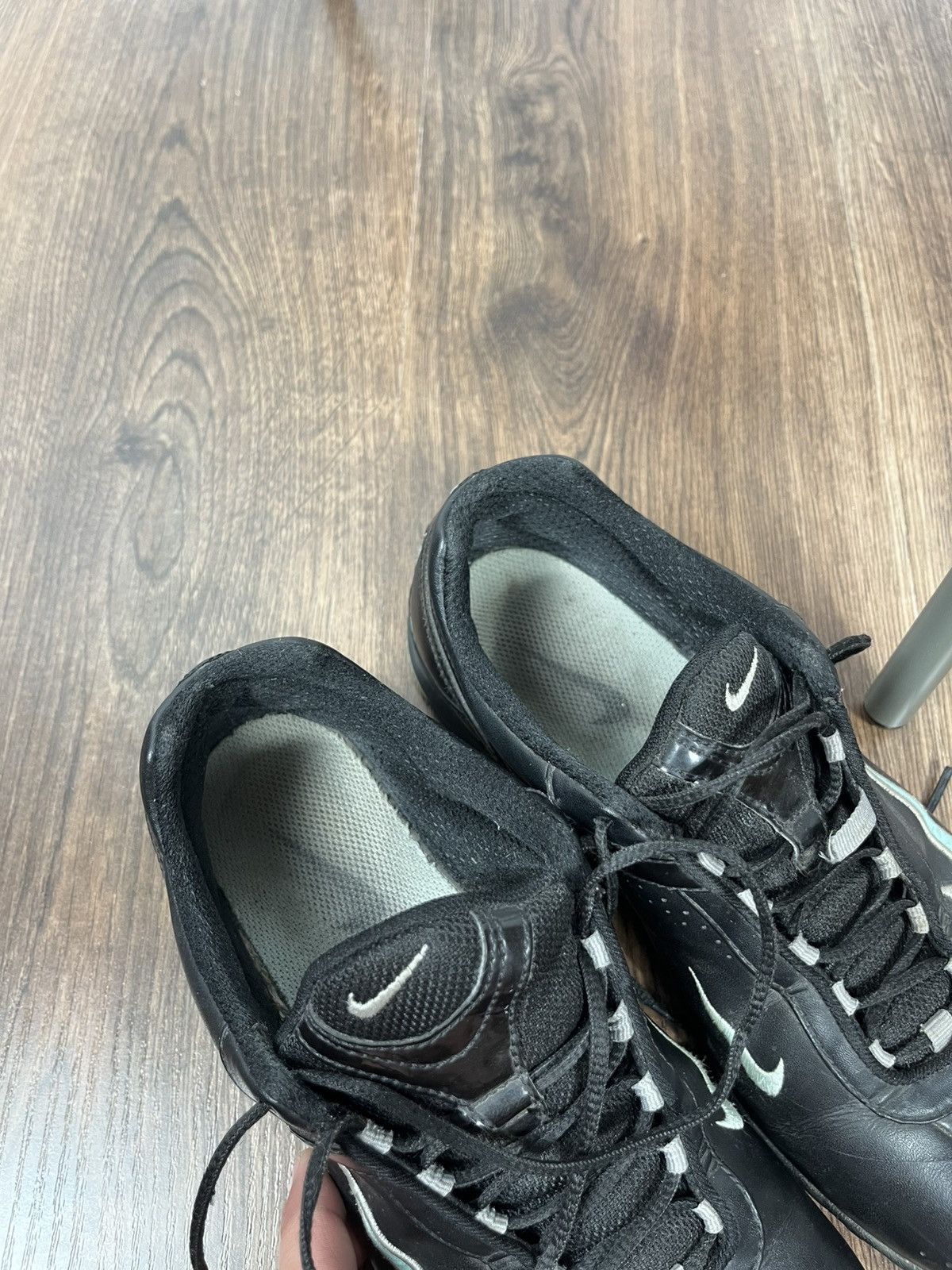 Nike Vintage Nike Air Black Leather Sneakers Women’s US 8.5 Size US 8.5 / IT 38.5 - 14 Thumbnail