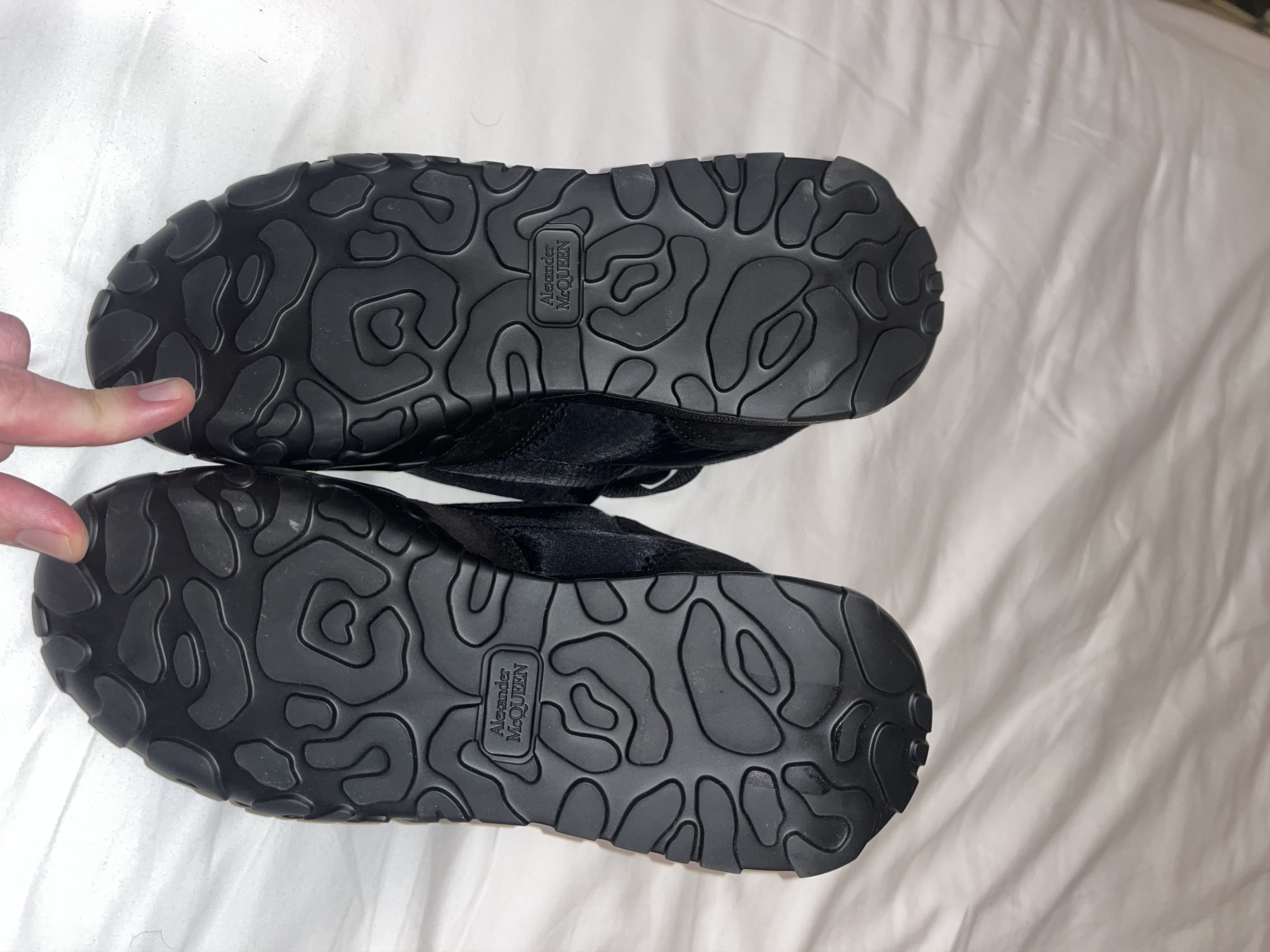 Alexander McQueen Women's Oversized Sneaker Size US 6 / IT 36 - 6 Thumbnail