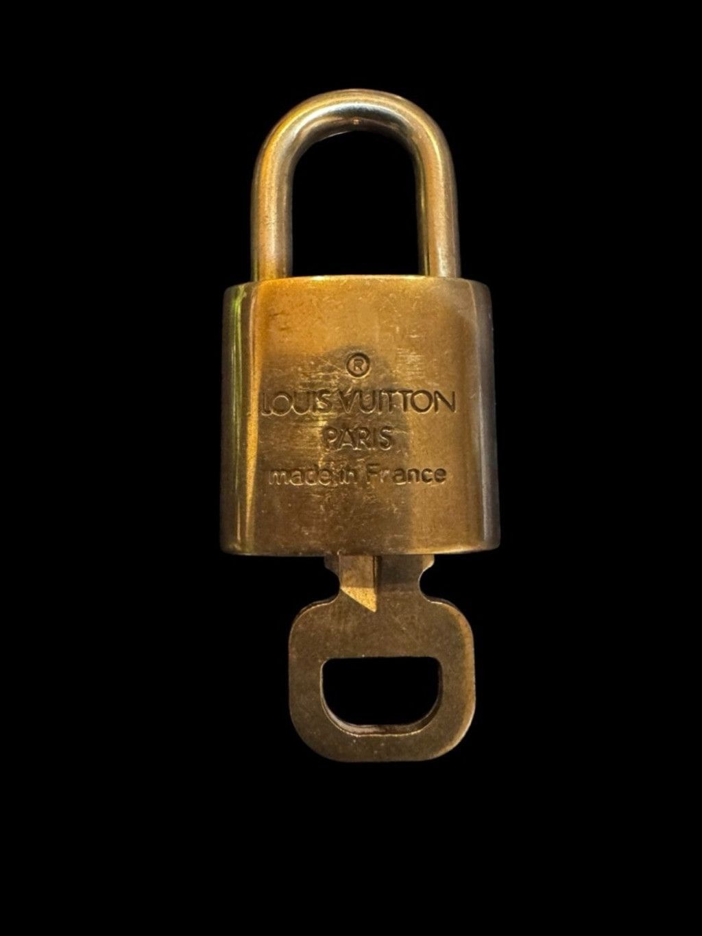 Louis Vuitton Louis Vuitton Brass Padlock Key #321 & COA Size ONE SIZE - 4 Thumbnail