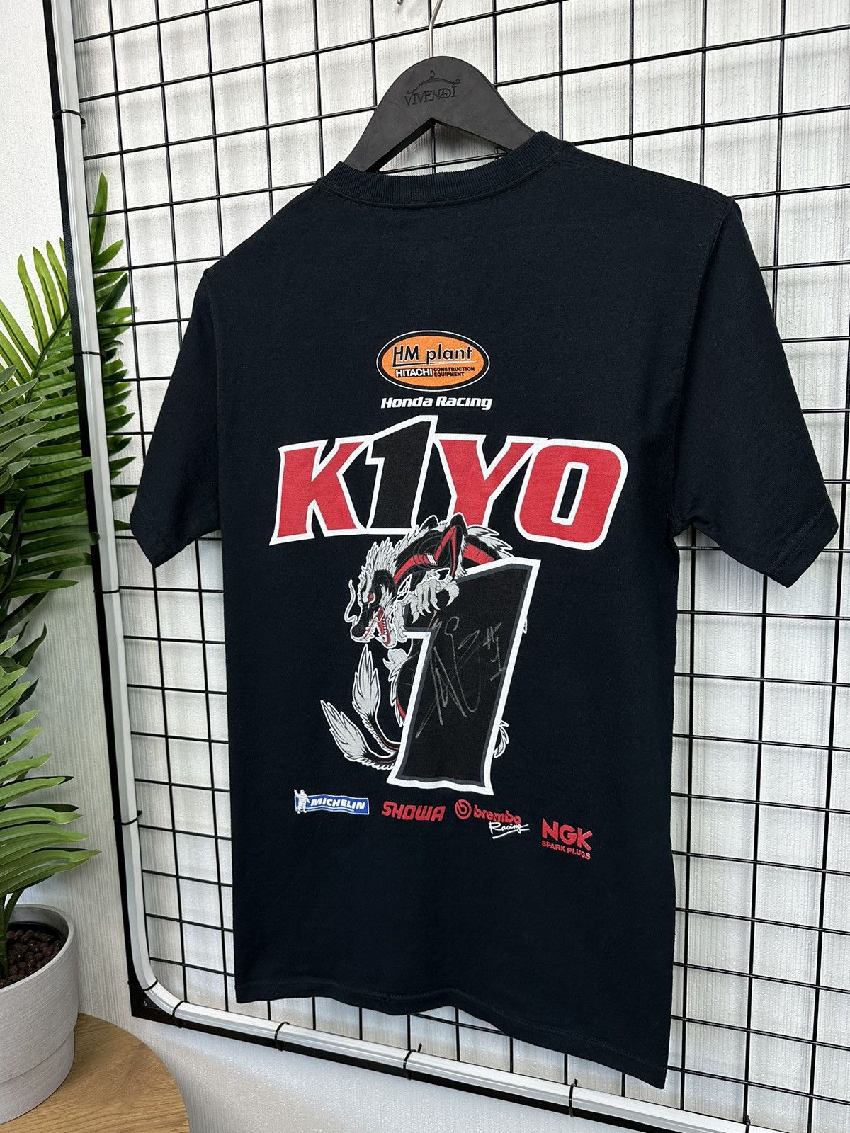 Honda × Vintage Honda k1yo with autograph Men S t-shirt black motorcycle Size US S / EU 44-46 / 1 - 10 Thumbnail