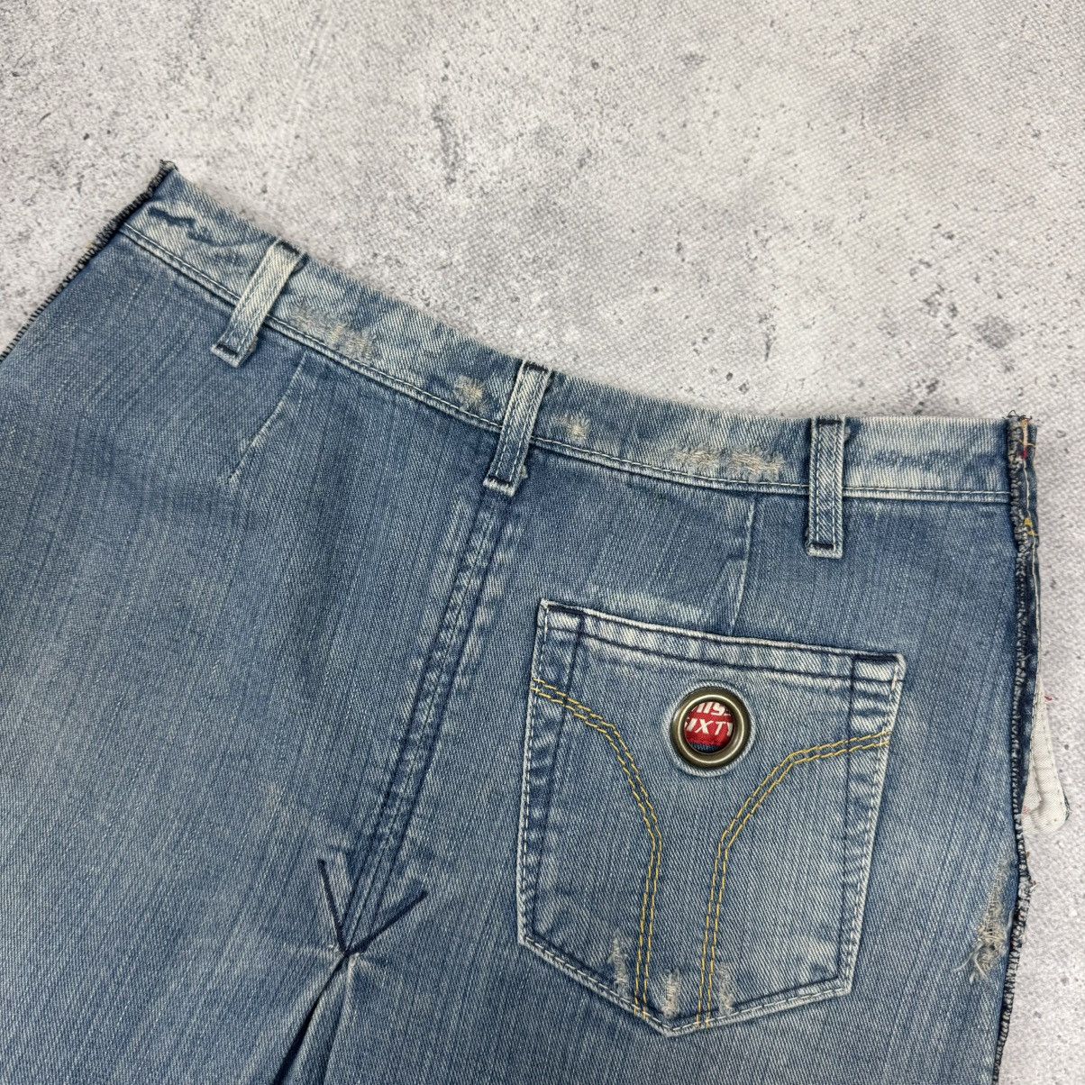 Miss Sixty Vintage Miss Sixty Y2K Avant Garde 00a Denim Midi Skirt Size 26" / US 2 / IT 38 - 11 Thumbnail