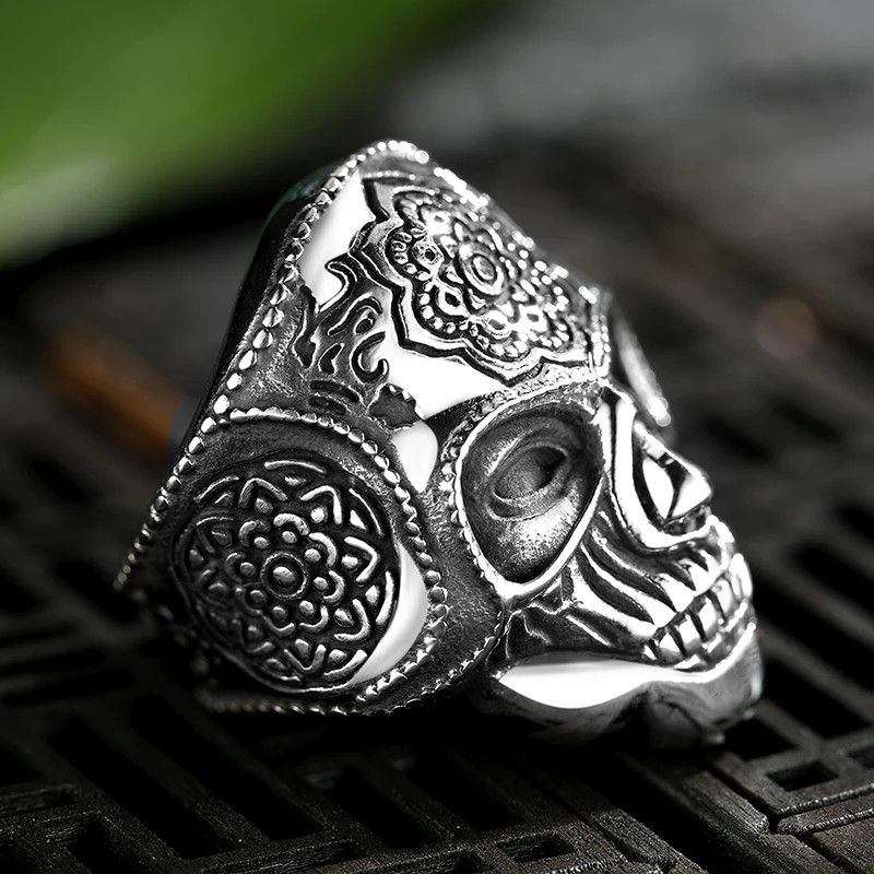 Japanese Brand × Jewelry × Vintage Unique Heavy Sugar Skull Ring Size ONE SIZE - 3 Thumbnail