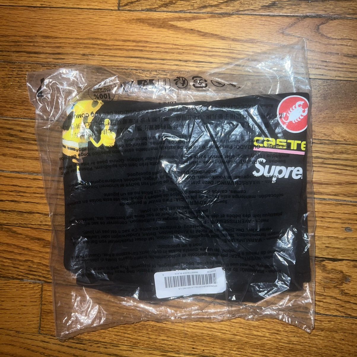 Supreme Supreme Spongebob Castel Racing L/S Tee Black Size: Small Size US S / EU 44-46 / 1 - 5 Thumbnail