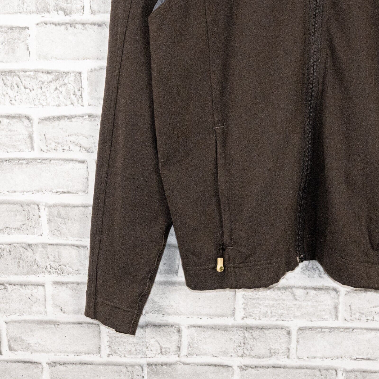 Lululemon Lululemon Full Zip Track Jacket vent Mesh Armpit in Brown Size US L / EU 52-54 / 3 - 4 Thumbnail