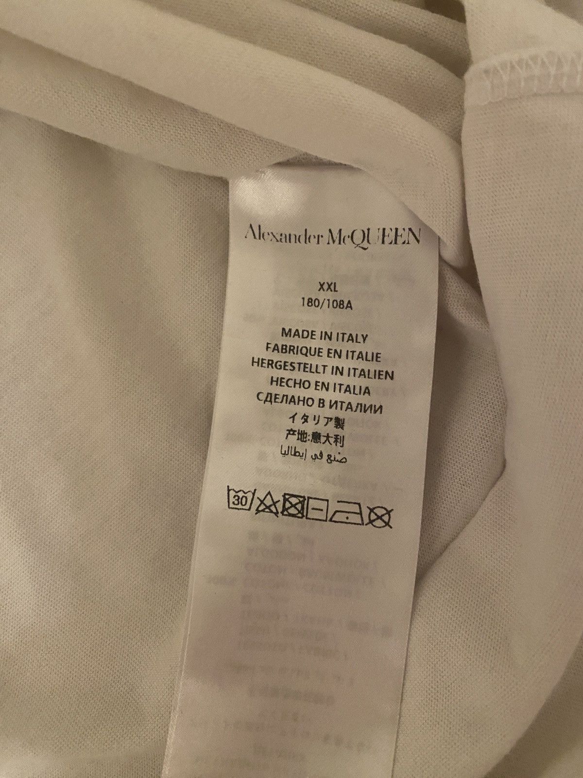 Alexander McQueen Alexander Mcqueen Dragon Tshirt Size US XXL / EU 58 / 5 - 6 Thumbnail
