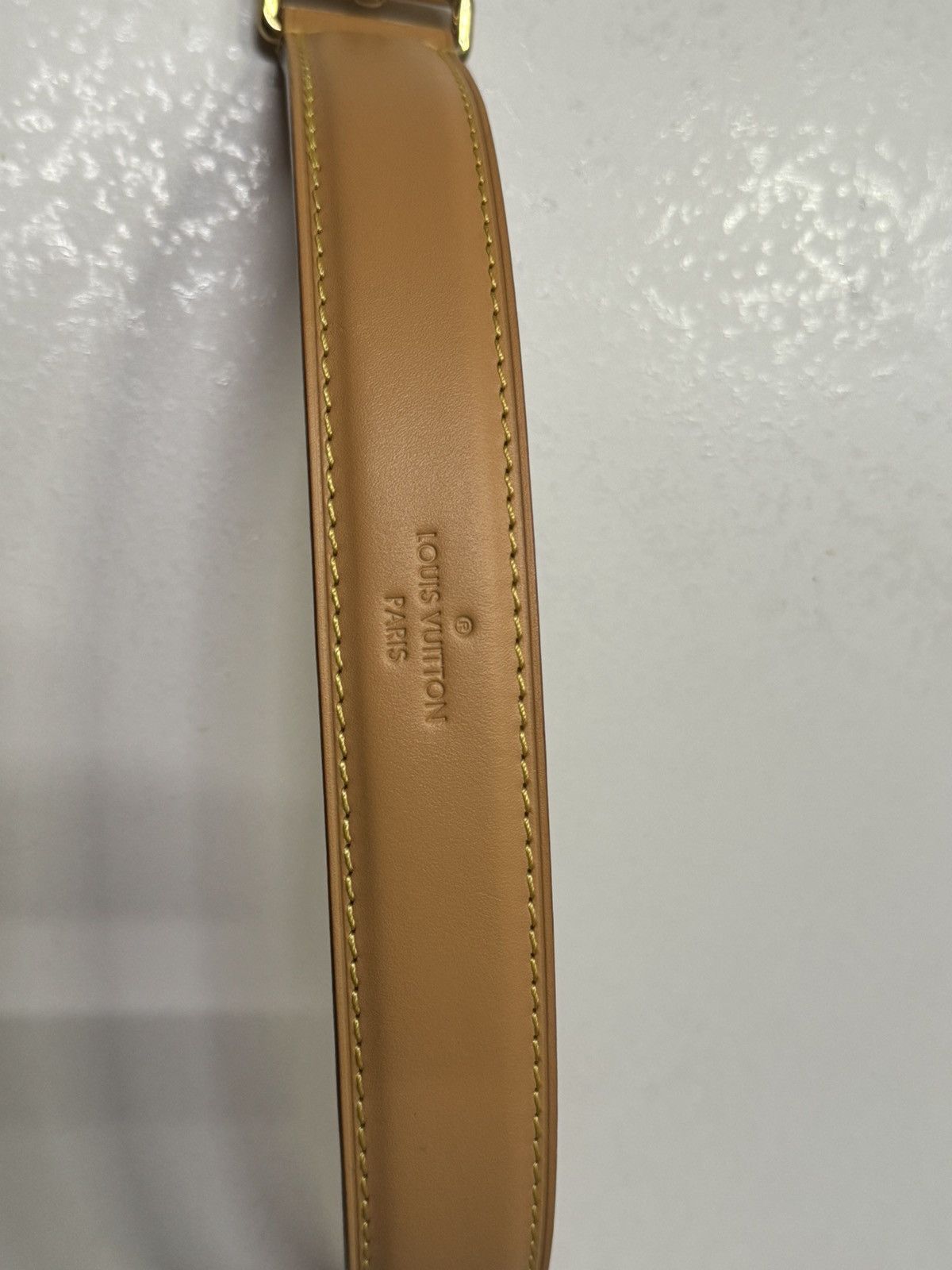 Louis Vuitton Louis Vuitton Size ONE SIZE - 14 Thumbnail