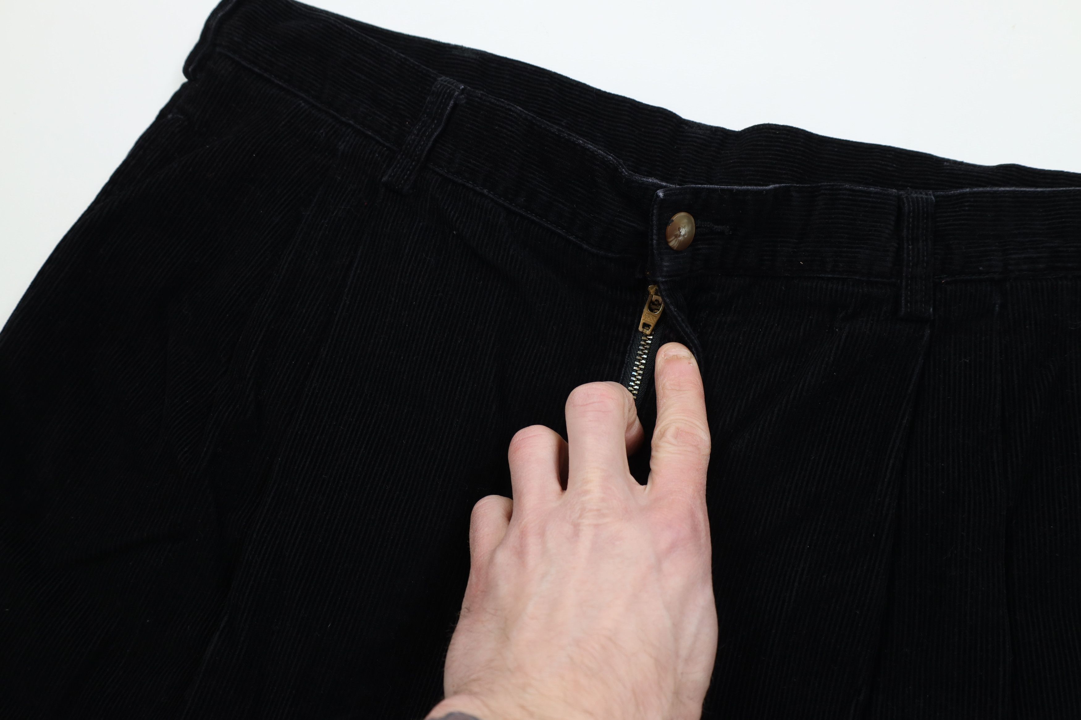 Vintage Vintage 90s Streetwear Wide Leg Corduroy Chino Pants Black Size US 36 / EU 52 - 7 Thumbnail