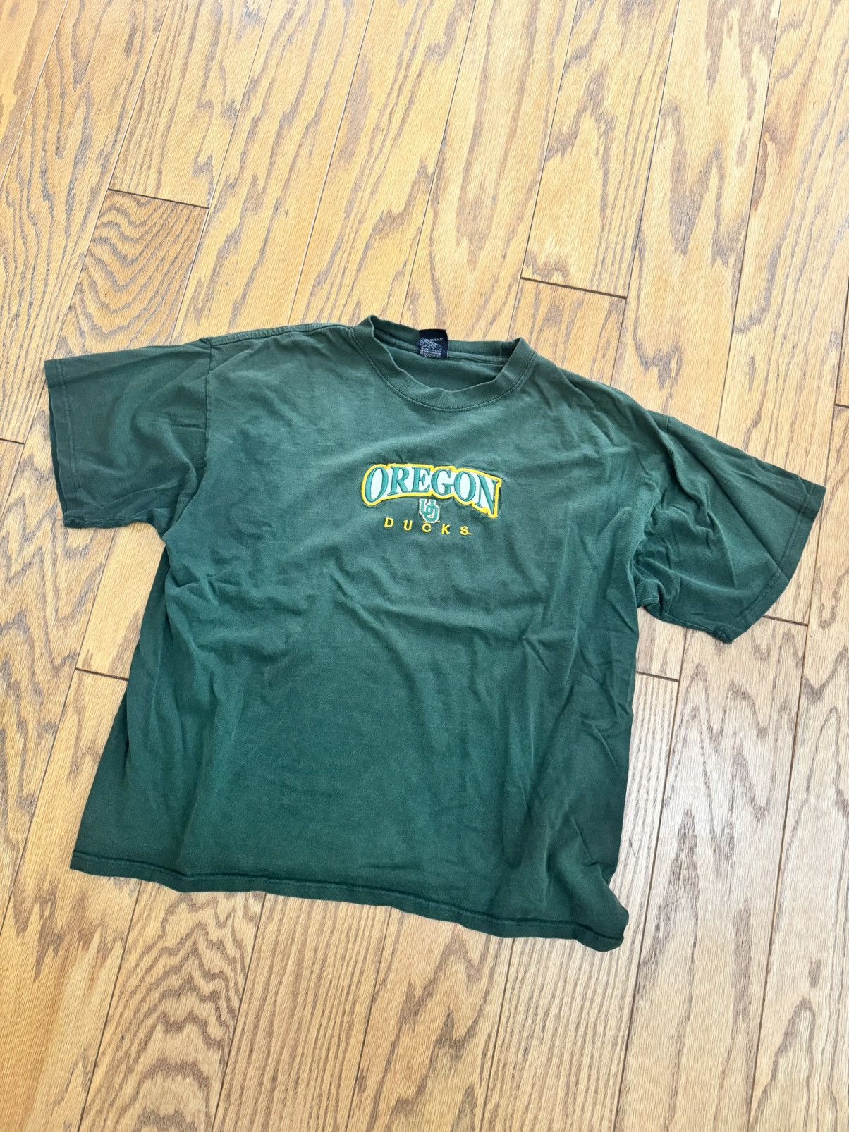 Vintage University of Oregon Tee