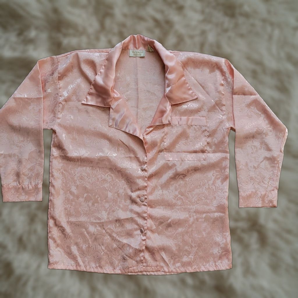 Victoria's Secret VINTAGE Victoria's Secret Gold Label Peach Night Sleep Shirt Floral Sz S Womens Shirt XS? Size S / US 4 / IT 40 - 1 Thumbnail