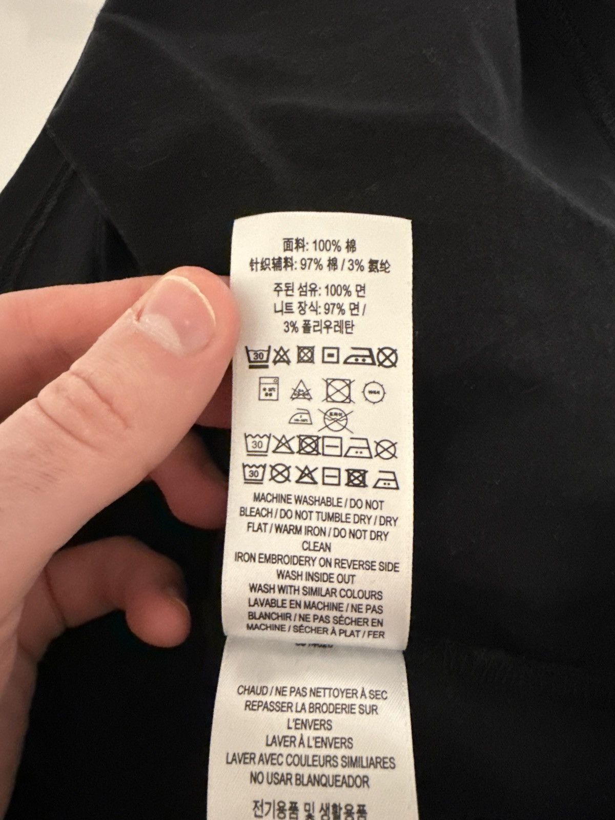 Burberry Burberry Logo TB Motif T-Shirt Size US XL / EU 56 / 4 - 8 Thumbnail