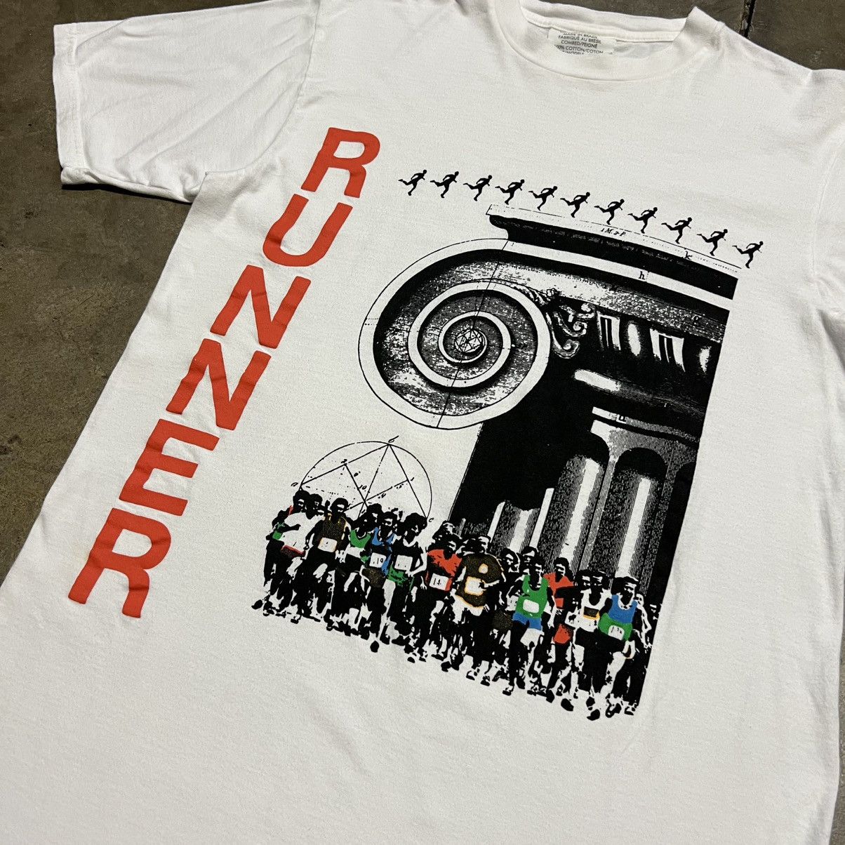 Vintage Vintage Running Graphic Tee Brazil Geometric Marathon 90s Size US M / EU 48-50 / 2 - 3 Thumbnail