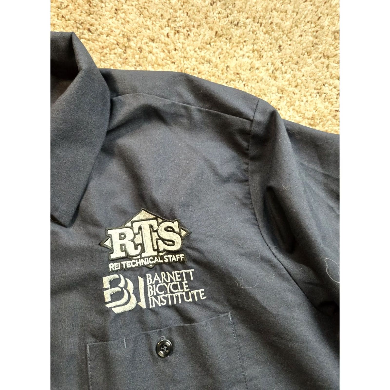 Dickies Dickies Work Shirt Mens XL Blue Short Sleeve Button-Up Twill Cotton Polyester Embroidered Pockets Vintage: No, but Retro Workwear Size US XL / EU 56 / 4 - 4 Thumbnail