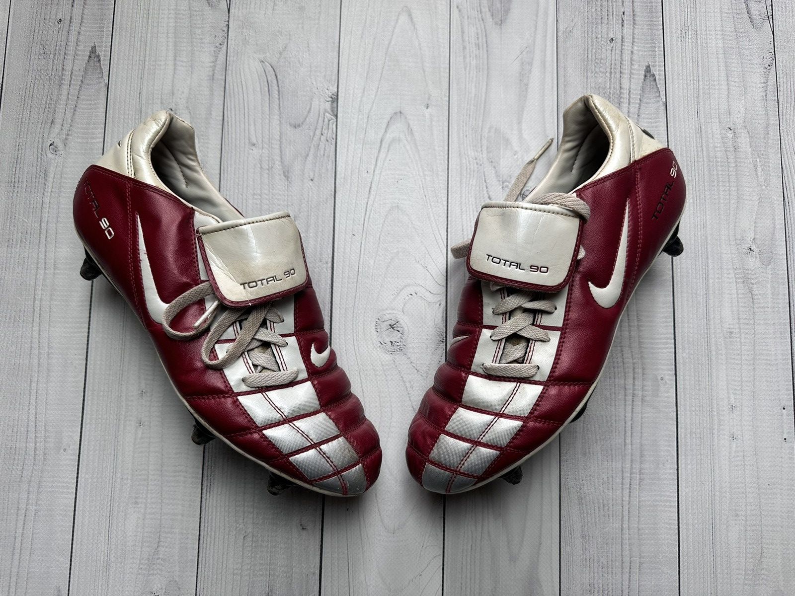 Nike × Vintage Vintage Nike total 90 soccer boots size US 9.5 logo Size US 9.5 / EU 42-43 - 1 Thumbnail