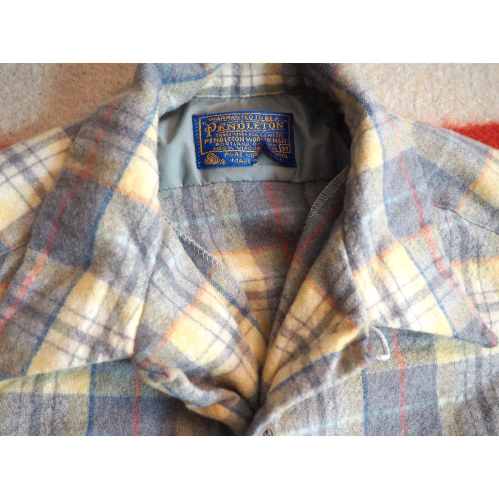 Pendleton VTG Pendleton Wool Shirt Mens S 1960s 60s Yellow Gray Loop Flap Pocket Button-Front Wool Rockabilly USA Board Shirt Size US S / EU 44-46 / 1 - 4 Thumbnail