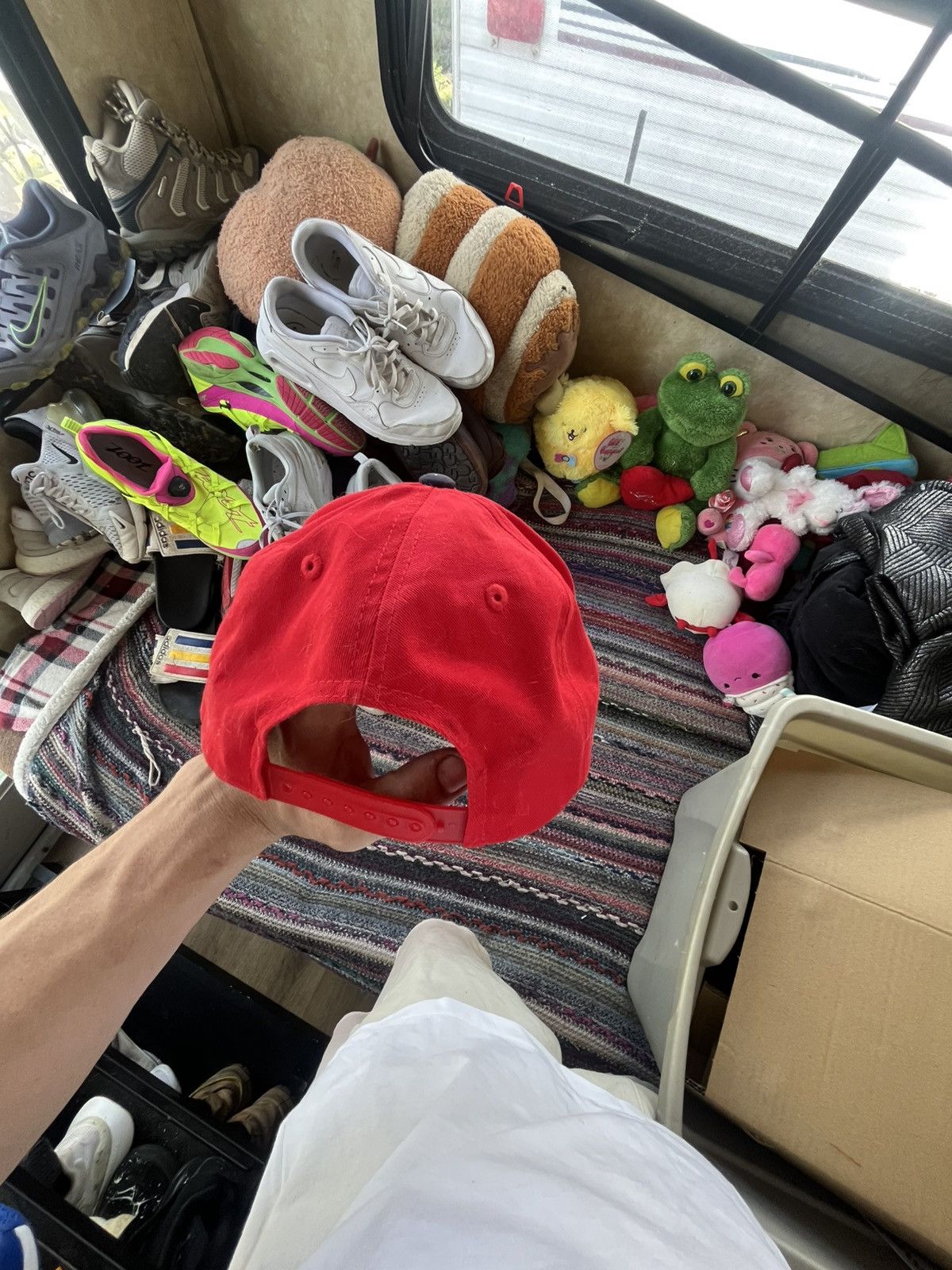 Other Galaxy Red Chicago Bulls Hat Size ONE SIZE - 5 Thumbnail