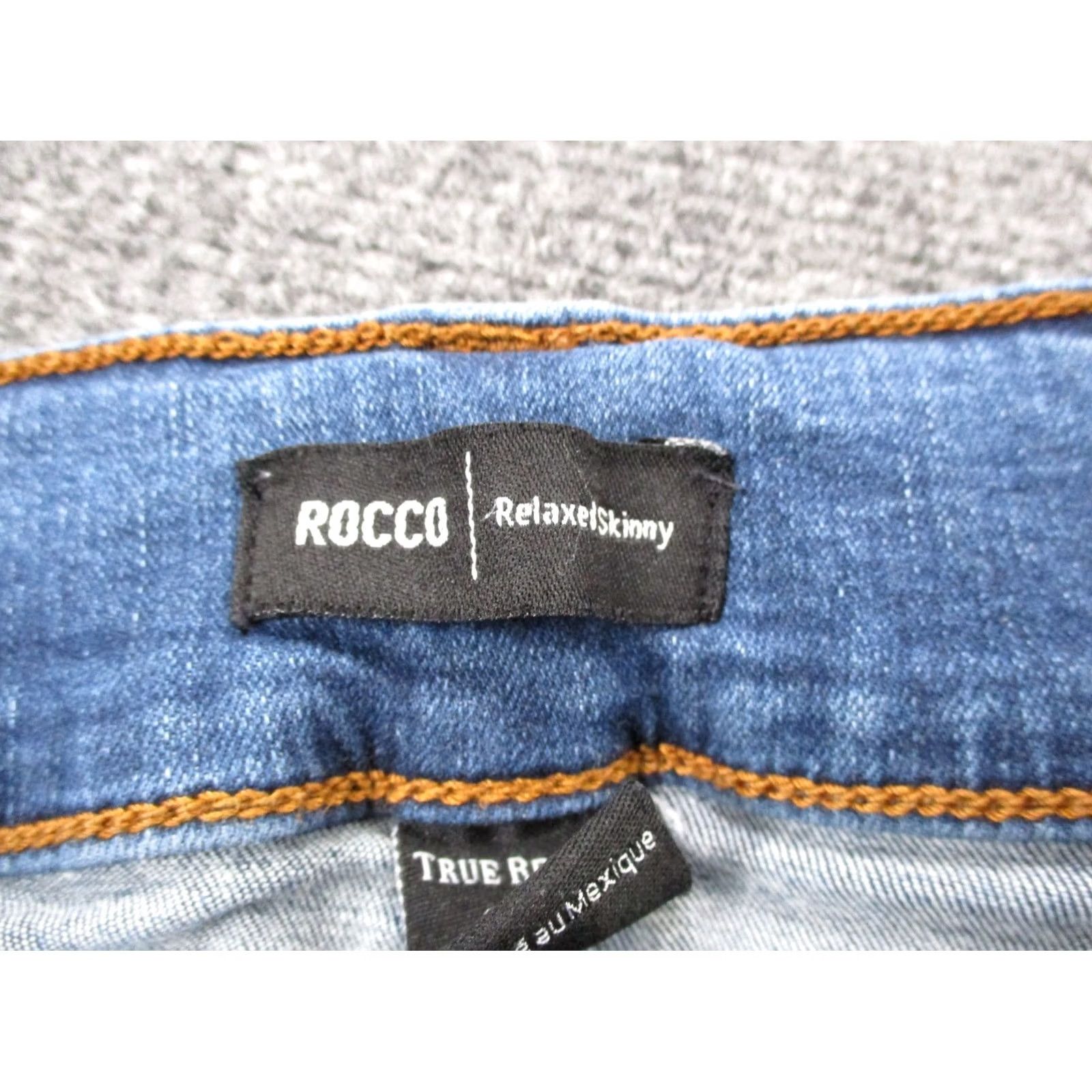 True Religion True Religion Jeans Mens 36 Blue Denim Rocco Relaxed Skinny Faded Casual Jeans Mens 36 Blue Denim Rocco Skinny Regular Stretch Size US 31 - 7 Thumbnail
